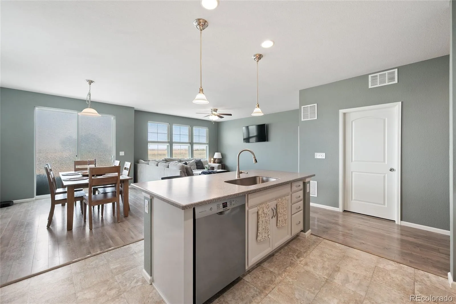 11002 Unity Lane Commerce City CO 80022 | MLS #REC3631018 08272026175720 1600 1
