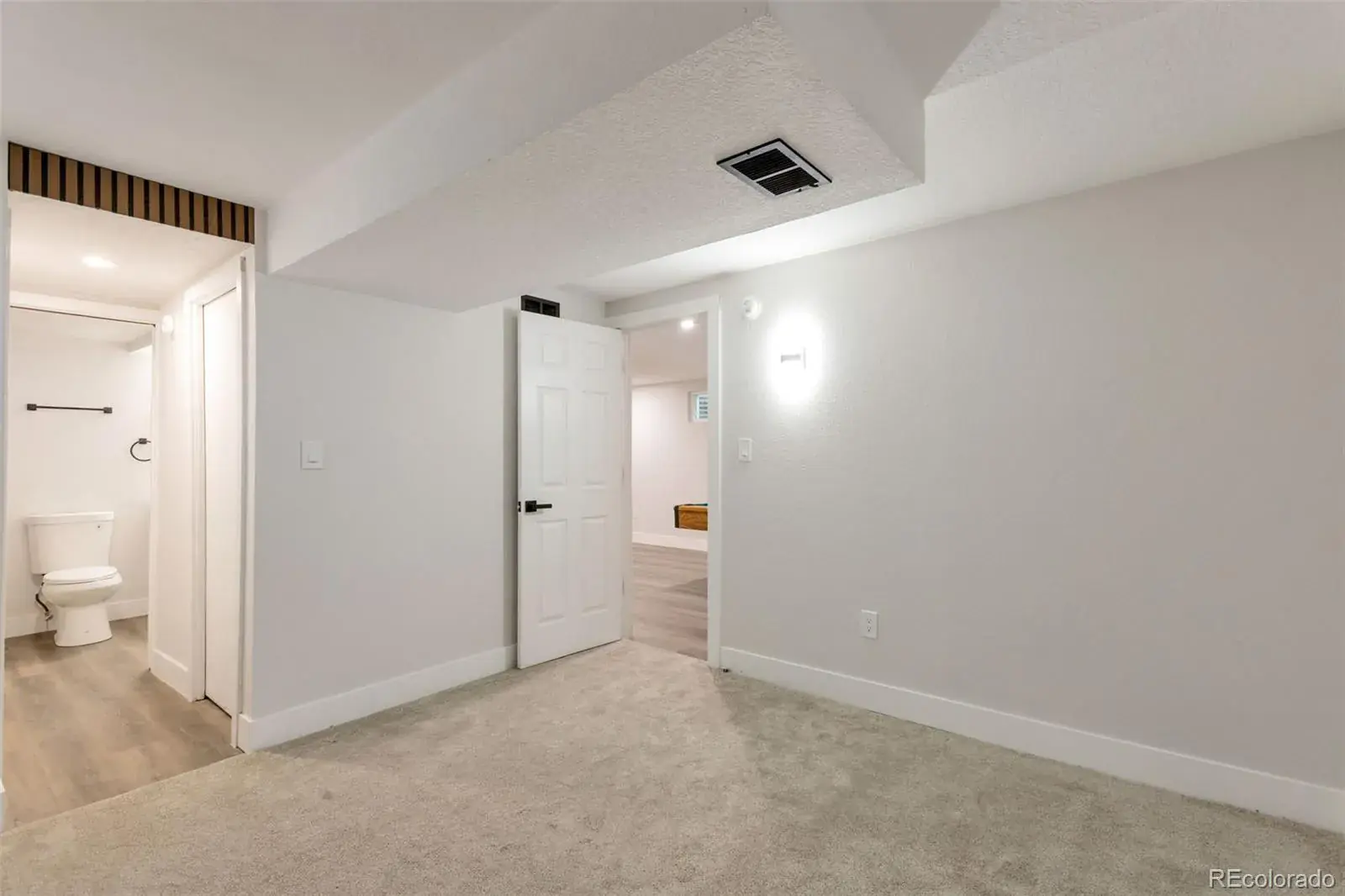 02222026004936 1600 22