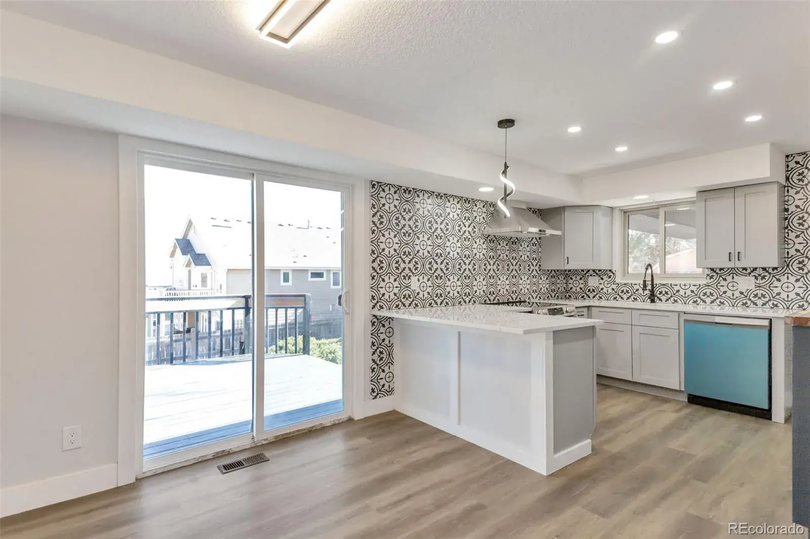 02222026004936 1600 8