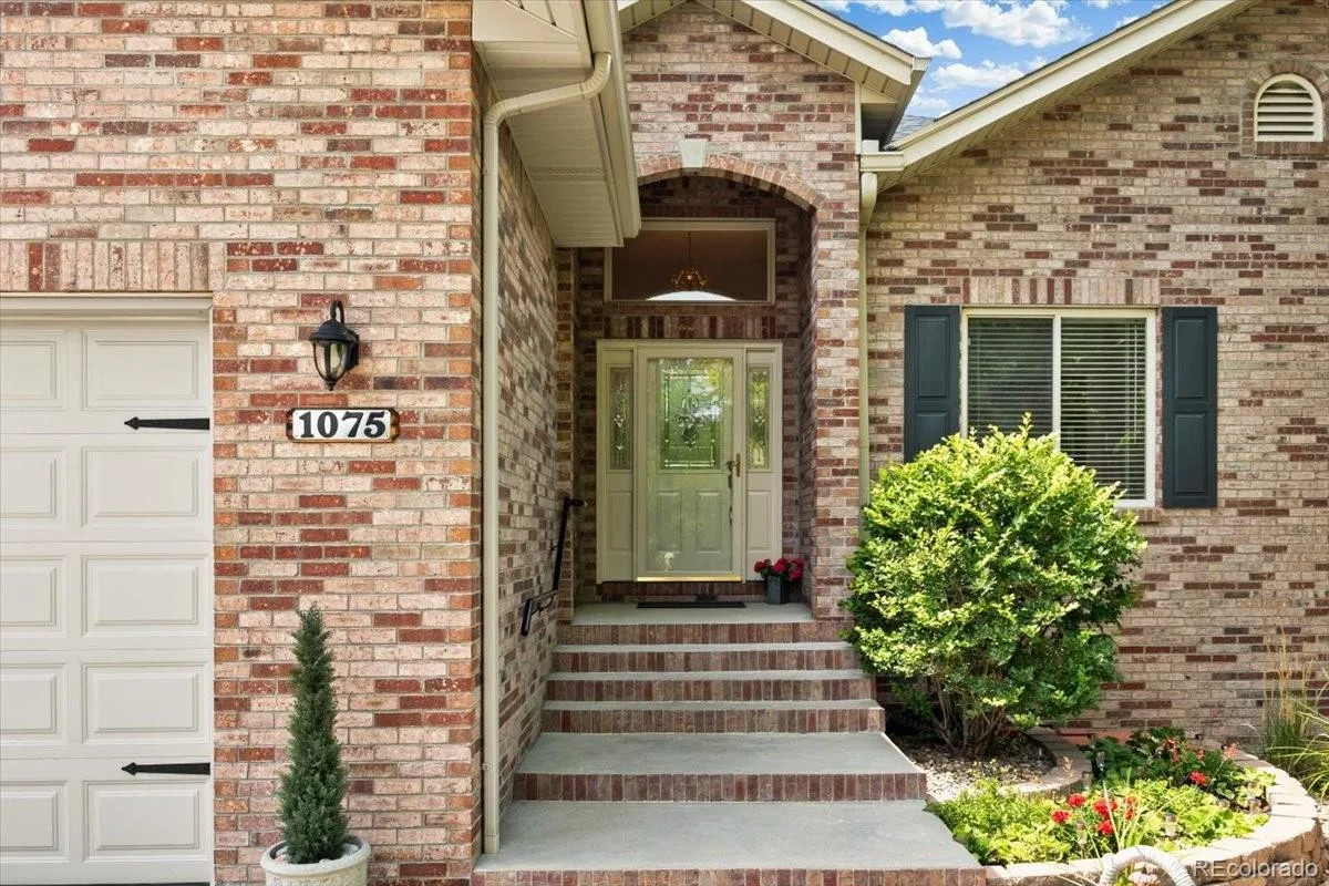 1075 Yank Street Golden CO 80401 | MLS #REC3633621 08122026160758 1200 2