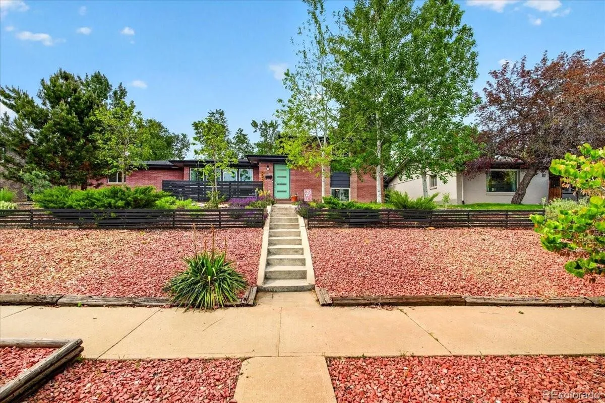 325 W Midway Boulevard Broomfield CO 80020 MLS #REC3634607 05242026213805 1200 1