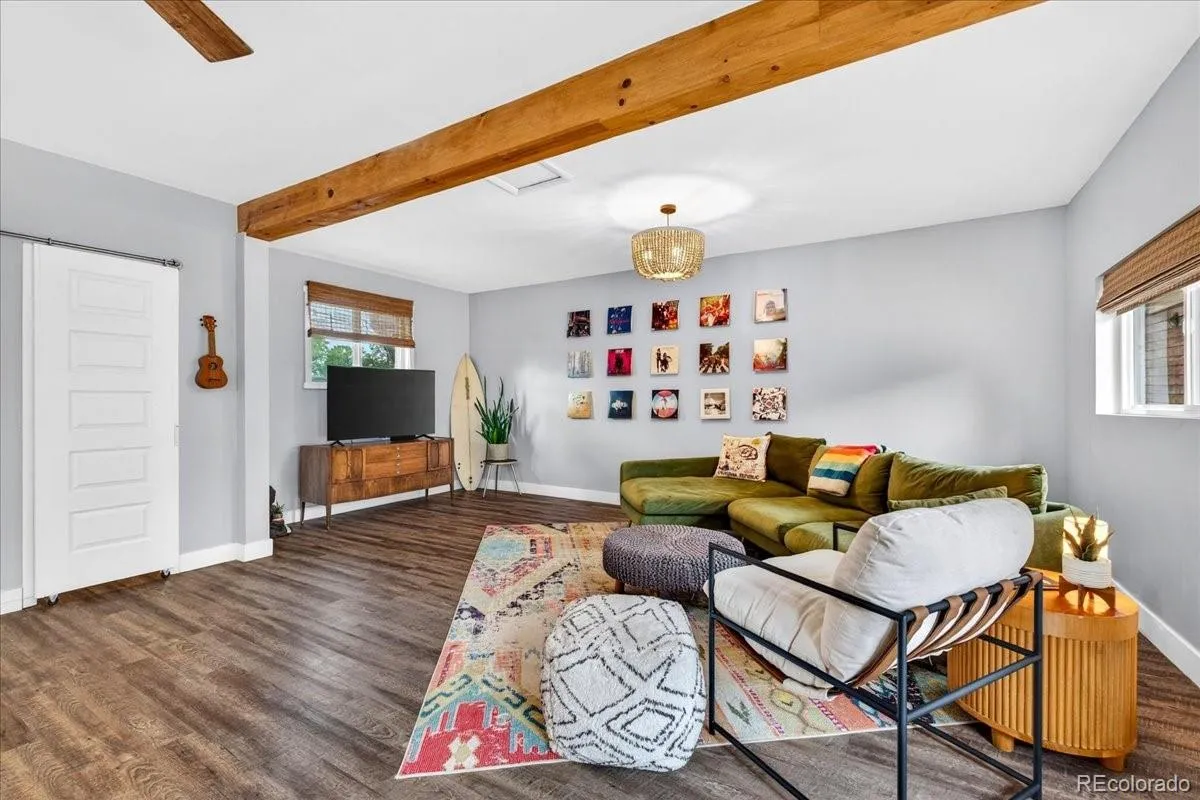 325 W Midway Boulevard Broomfield CO 80020 MLS #REC3634607 05242026213805 1200 11