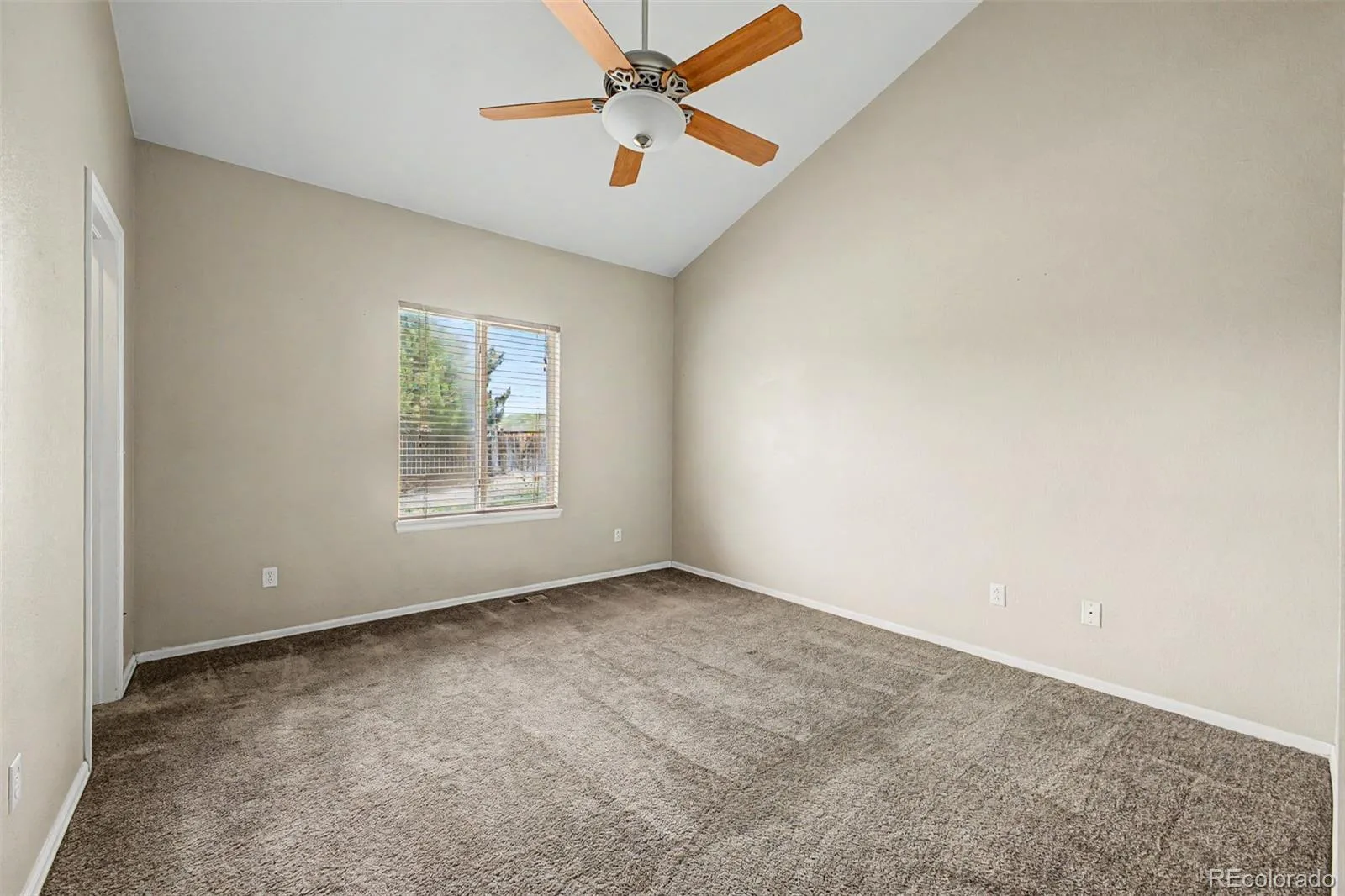 607 Balsa Drive Castle Rock CO 80104 MLS #REC3635266 05292026130659 1600 14