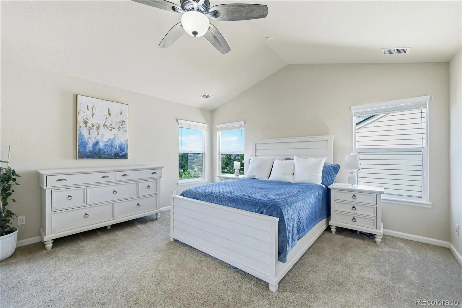 731 Briar Haven Drive Castle Pines CO 80108 | MLS #REC3636679 09012026053631 1600 22