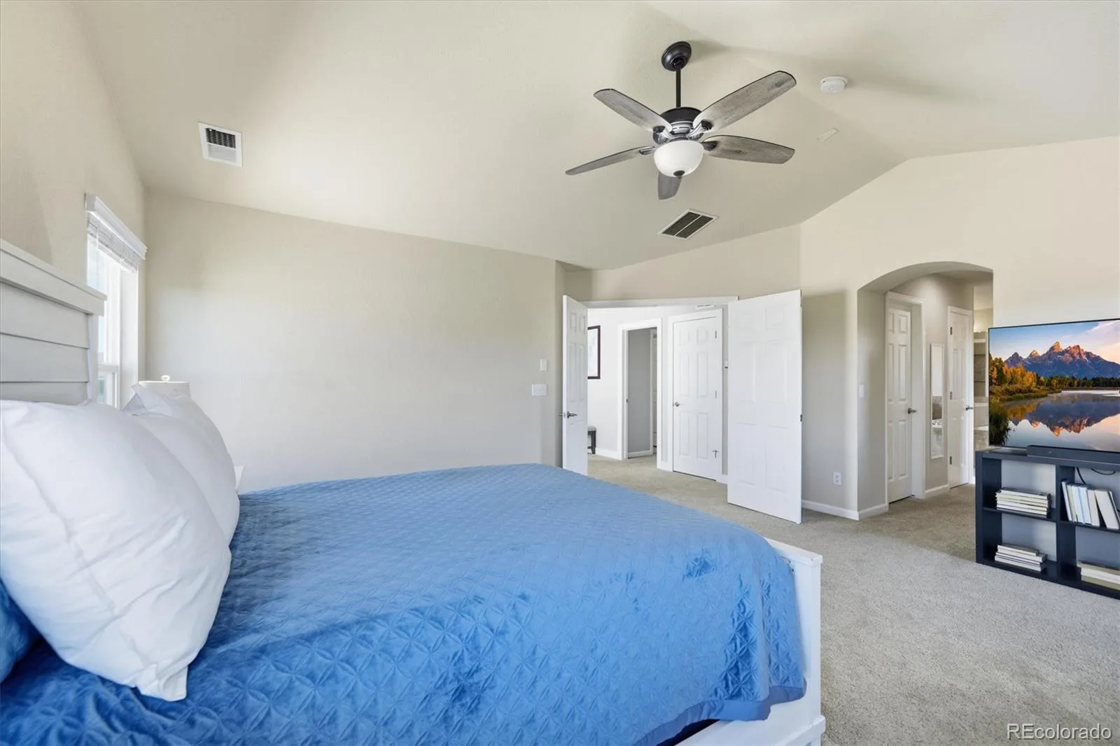 731 Briar Haven Drive Castle Pines CO 80108 | MLS #REC3636679 09012026053631 1600 23