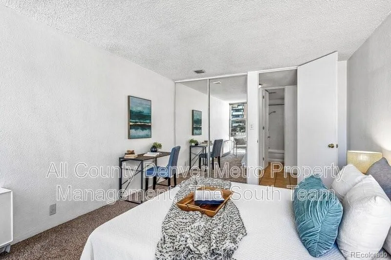 2500 S York Street #213 Denver CO 80210 | MLS #REC3636810 10122026225822 800 11