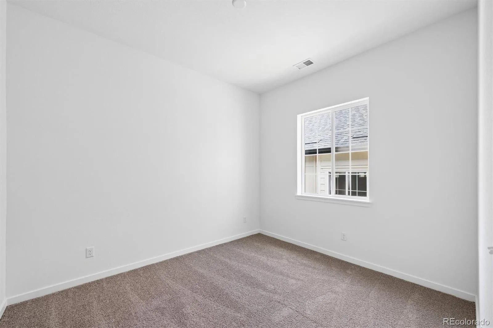 5684 Wayfarer Circle Firestone CO 80504 | MLS #REC3637294 08202026172404 1600 3