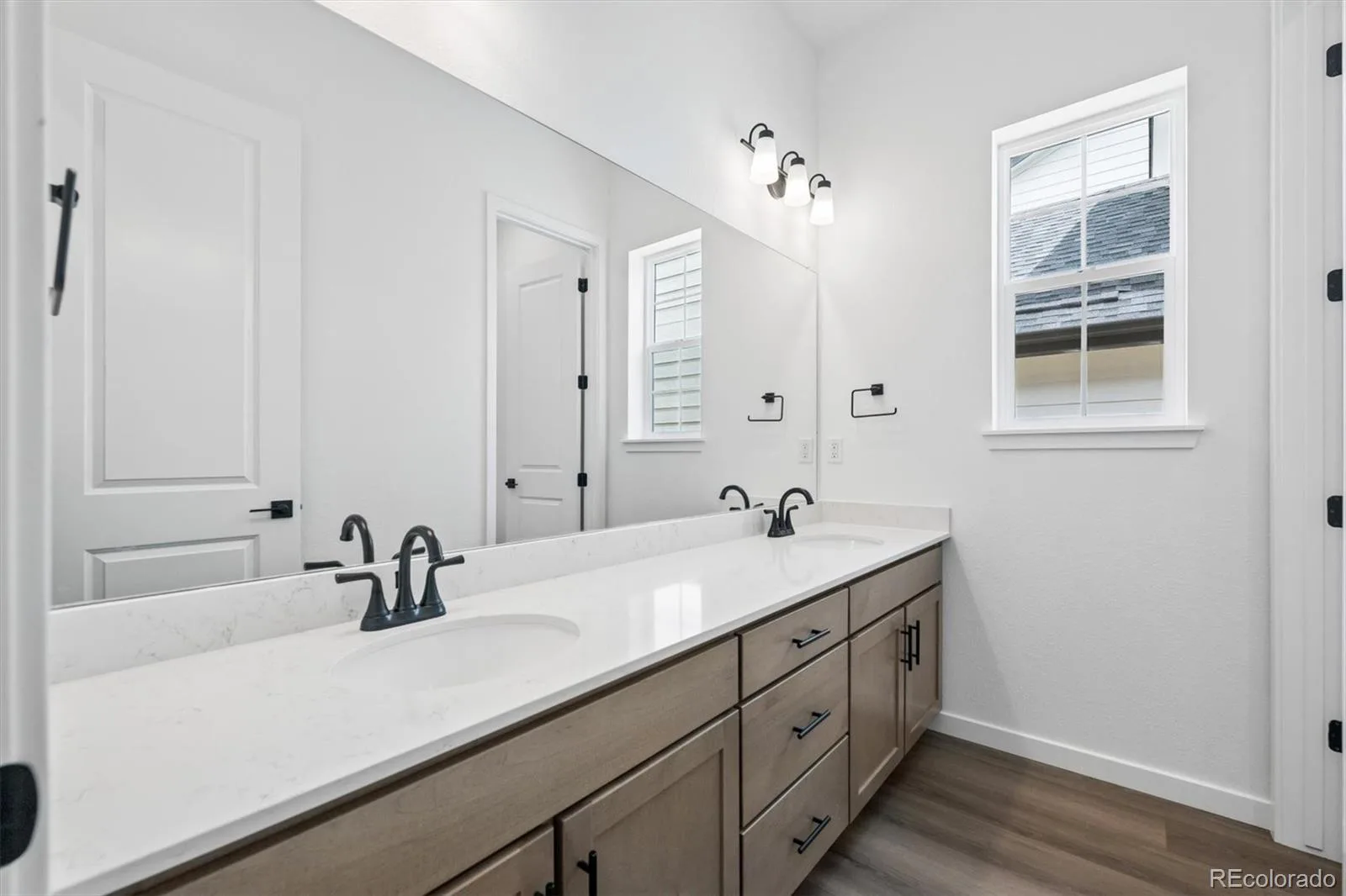 5684 Wayfarer Circle Firestone CO 80504 | MLS #REC3637294 08202026172404 1600 4