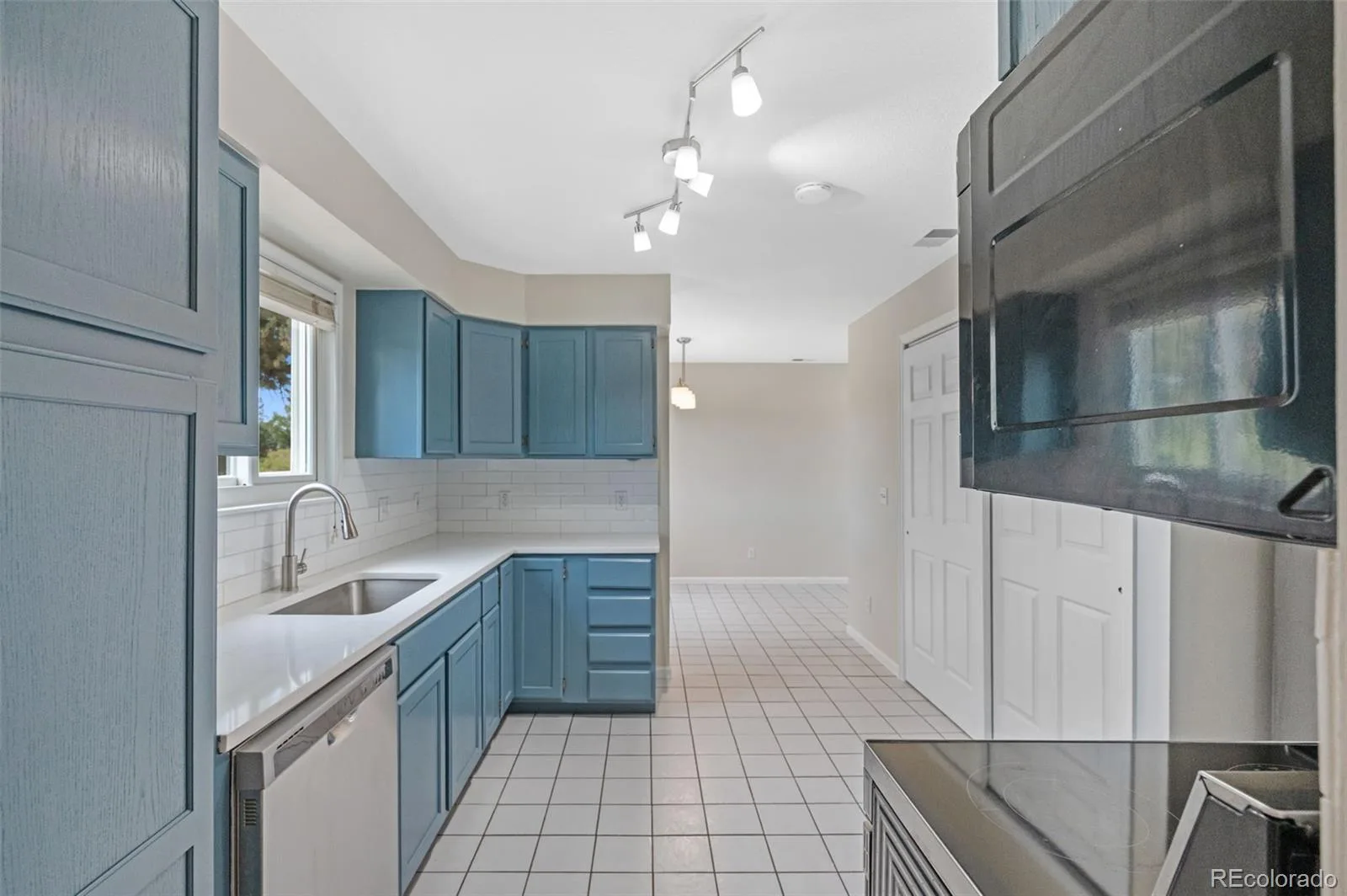 1130 Quince Street Denver CO 80220 MLS #REC3637877 06202026003847 1600 7