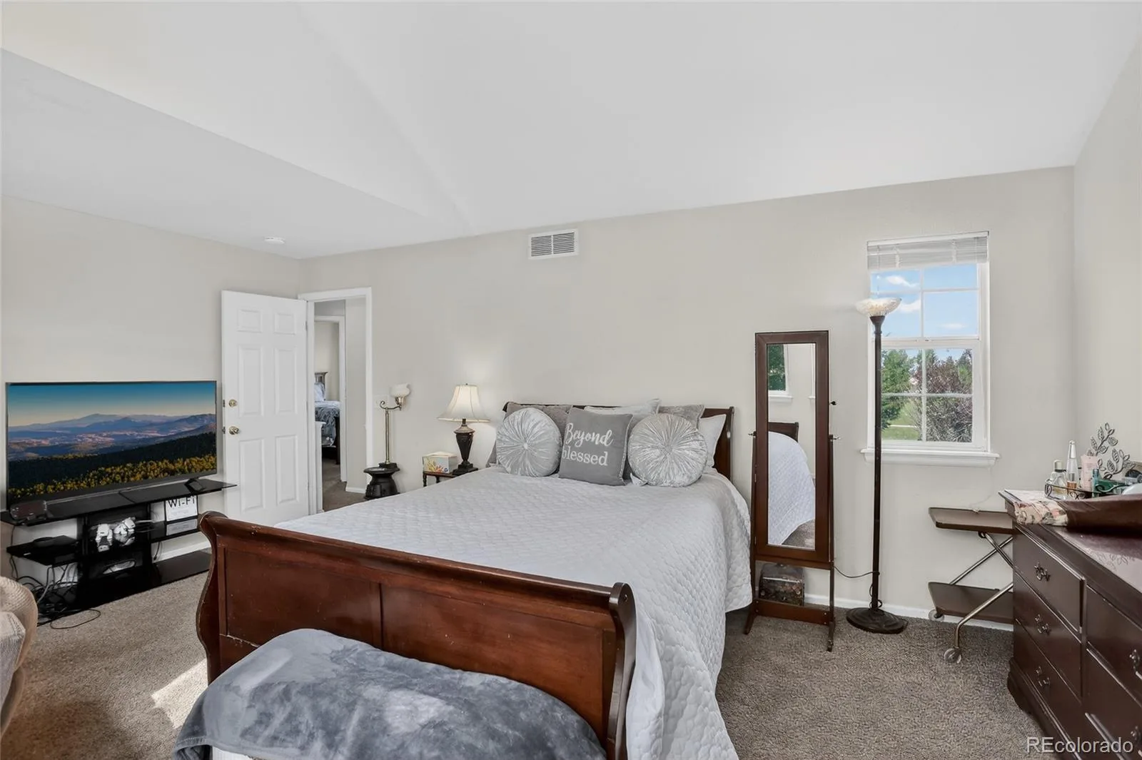 4056 N Lisbon Street Denver CO 80249 MLS #REC3638816 06122026065528 1600 19