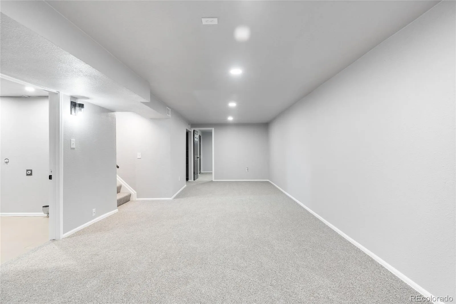 9457 W Arizona Avenue Lakewood CO 80232 | MLS #REC3640994 08272026152531 1600 18