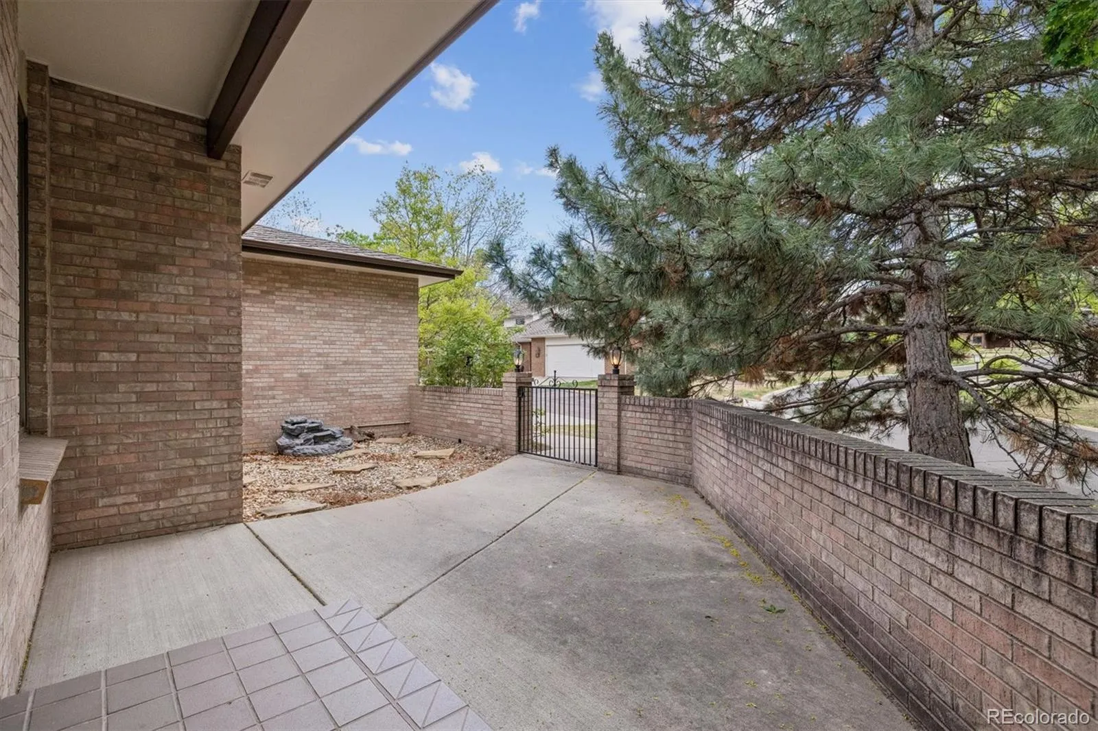 04172026213523 1600 4