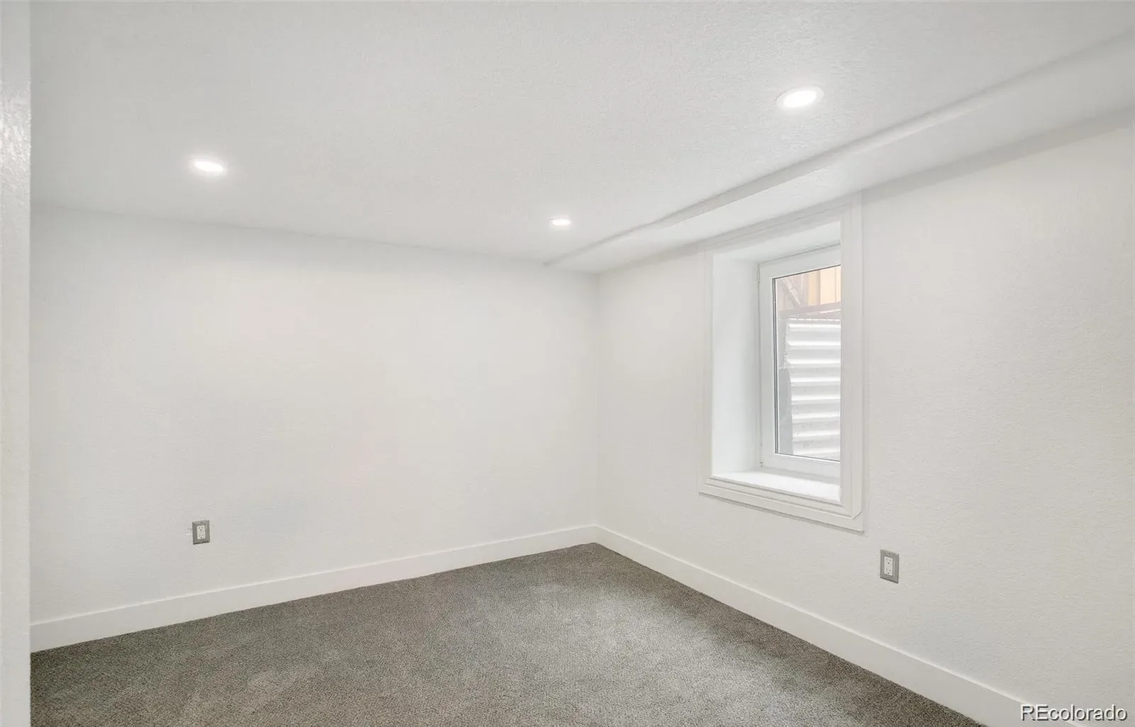 03272026031459 1600 12