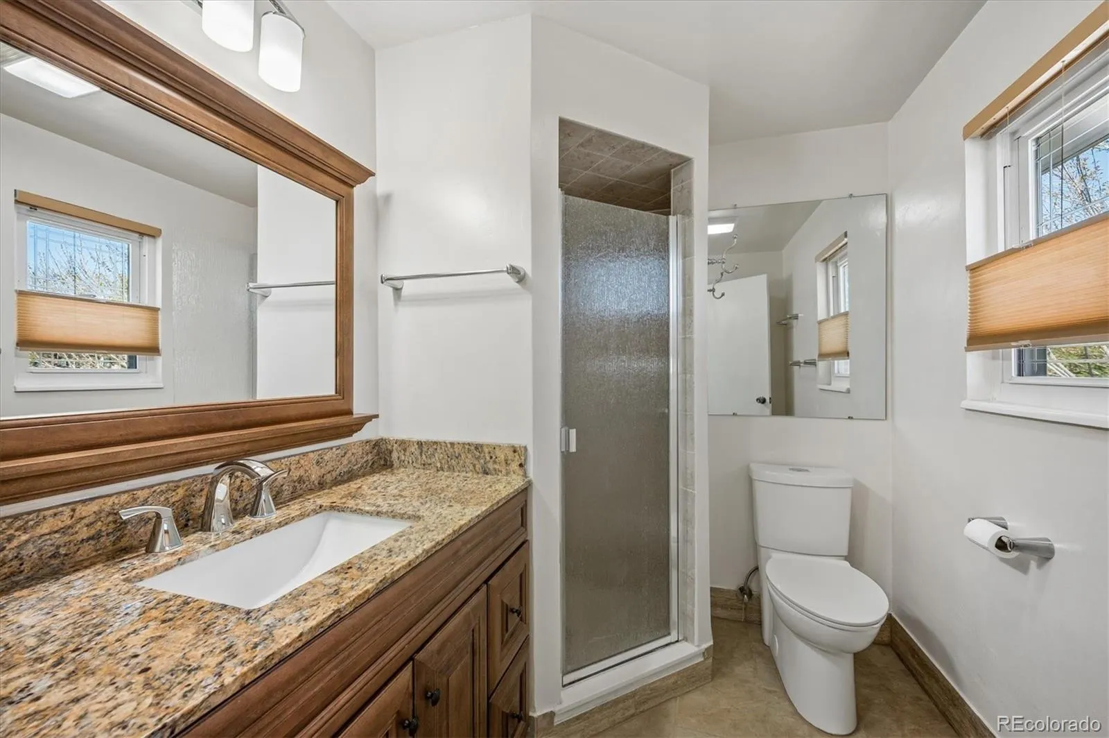 6230 W Fairview Avenue Littleton CO 80128 MLS #REC3649691 04292026135022 1600 15