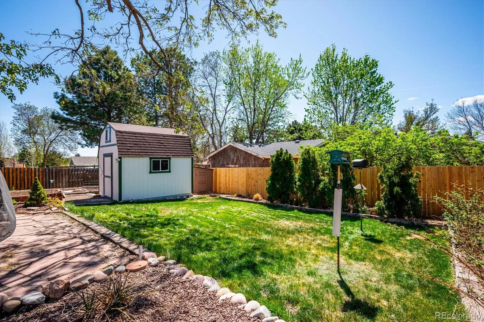 6230 W Fairview Avenue Littleton CO 80128 MLS #REC3649691 04292026135022 1600 27