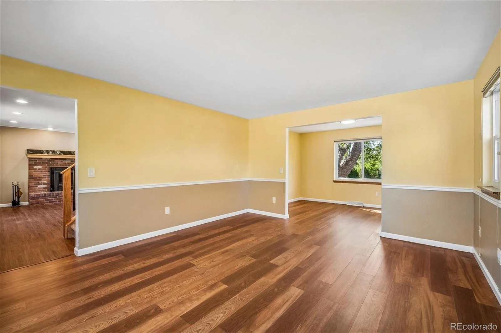 6230 W Fairview Avenue Littleton CO 80128 MLS #REC3649691 04292026135022 1600 9