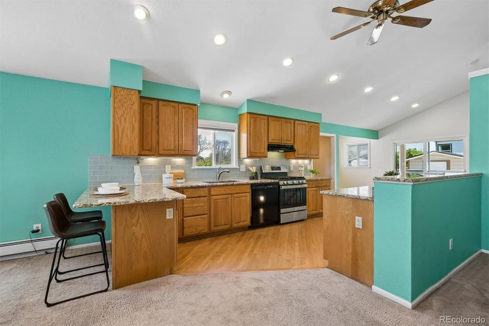 221 Jay Street Lakewood CO 80226 MLS #REC3650609 05112026231338 1600 12