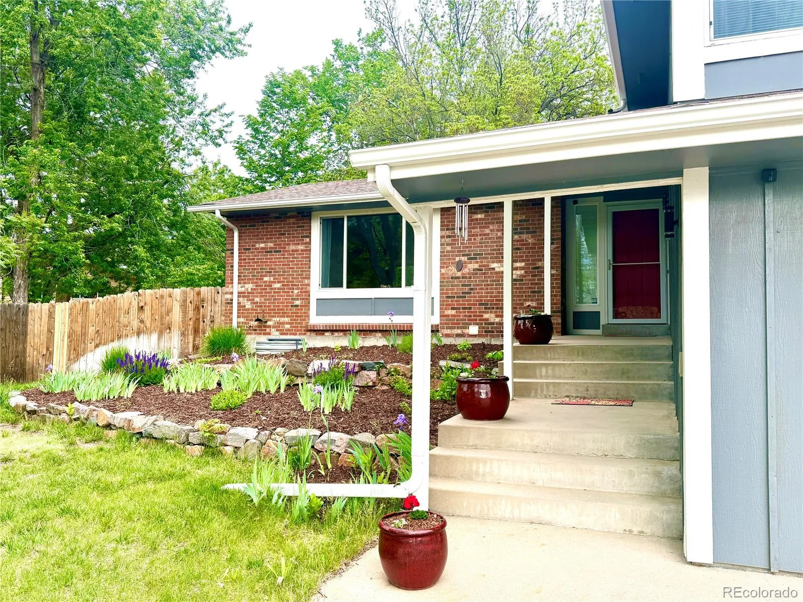 2692 S Kenton Court Aurora CO 80014 MLS #REC3650968 05232026142157 1600 2