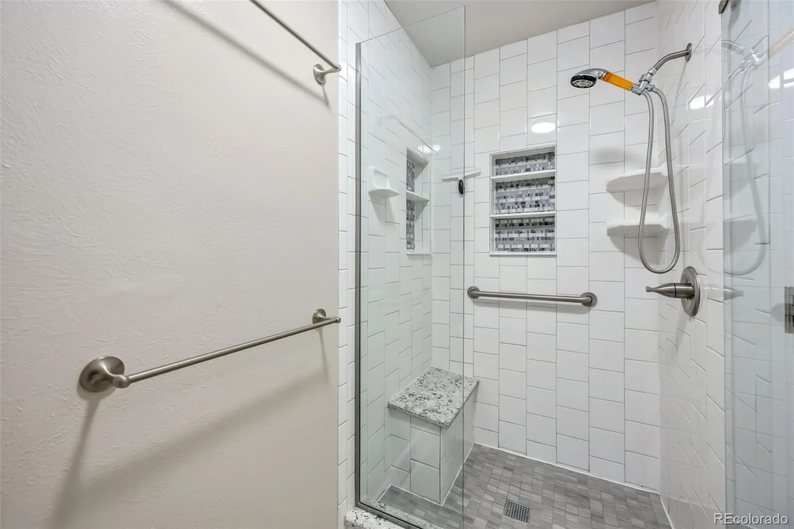 2692 S Kenton Court Aurora CO 80014 MLS #REC3650968 06092026011507 1600 22