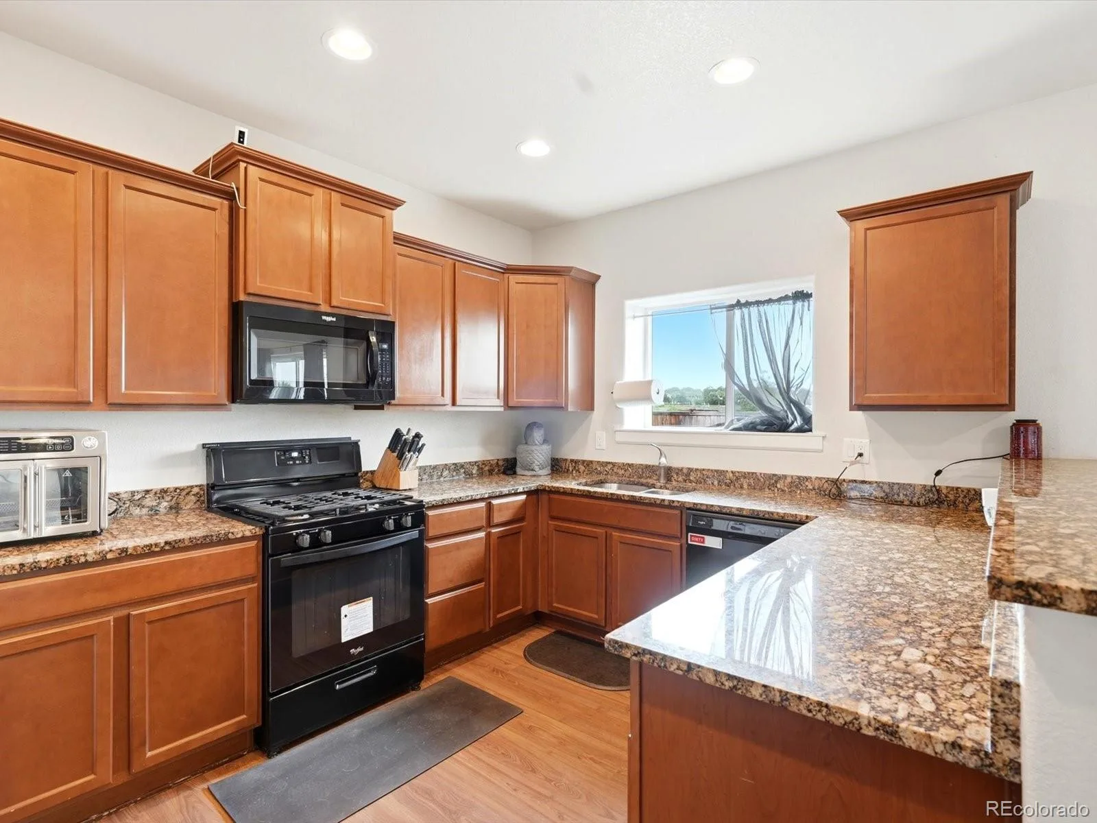 4727 E 95th Drive Thornton CO 80229 | MLS #REC3652953 06052026032208 1600 6
