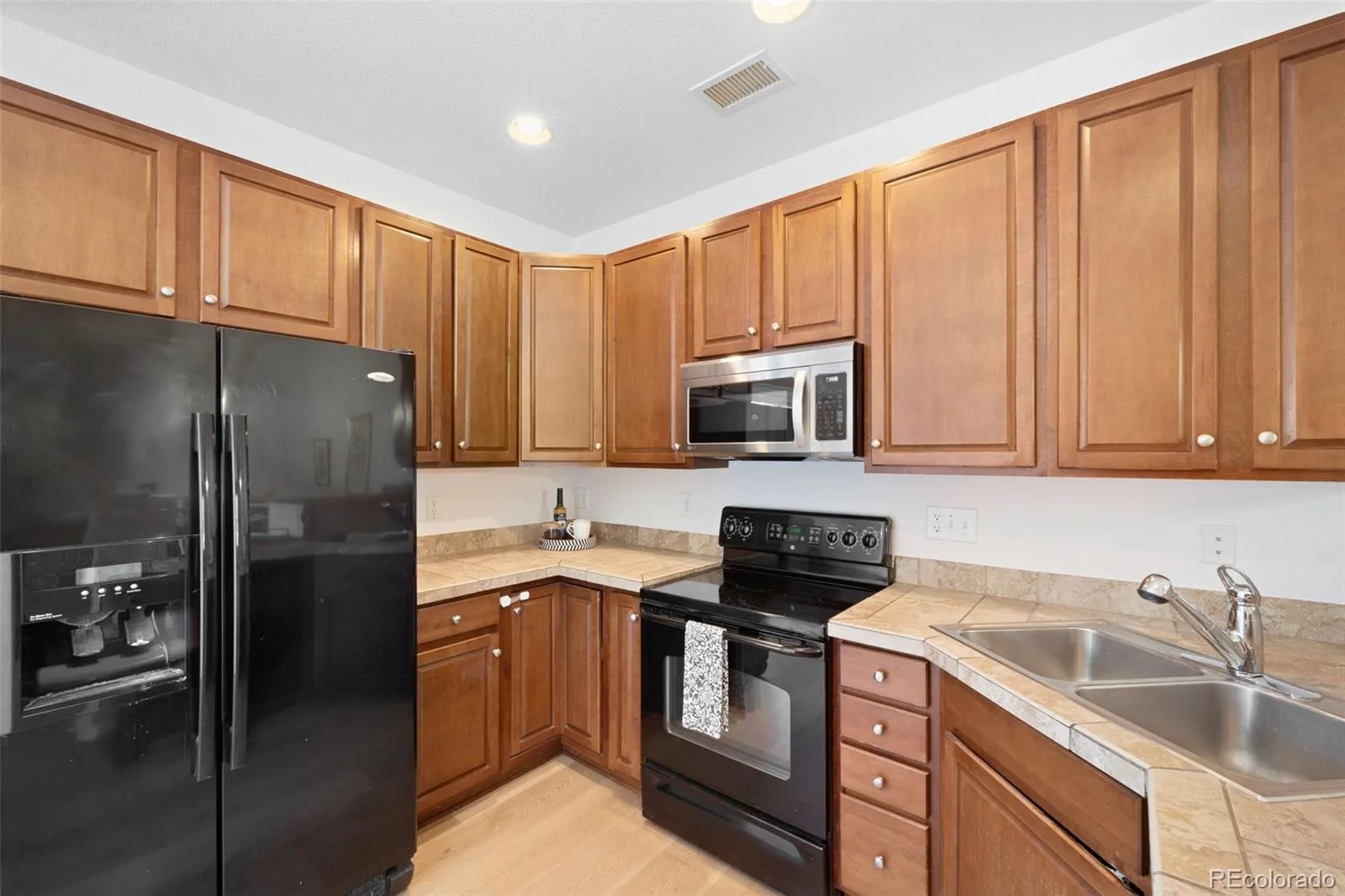 13608 Garfield Street #B Thornton CO 80602 | MLS #REC3653360 08072026165349 1600 12