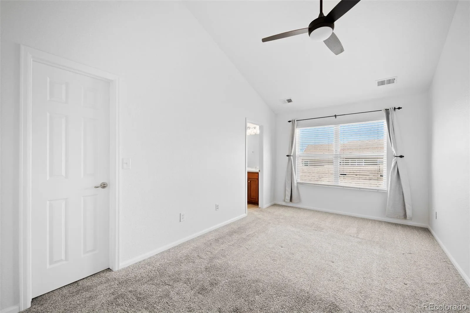13608 Garfield Street #B Thornton CO 80602 | MLS #REC3653360 08072026165349 1600 21