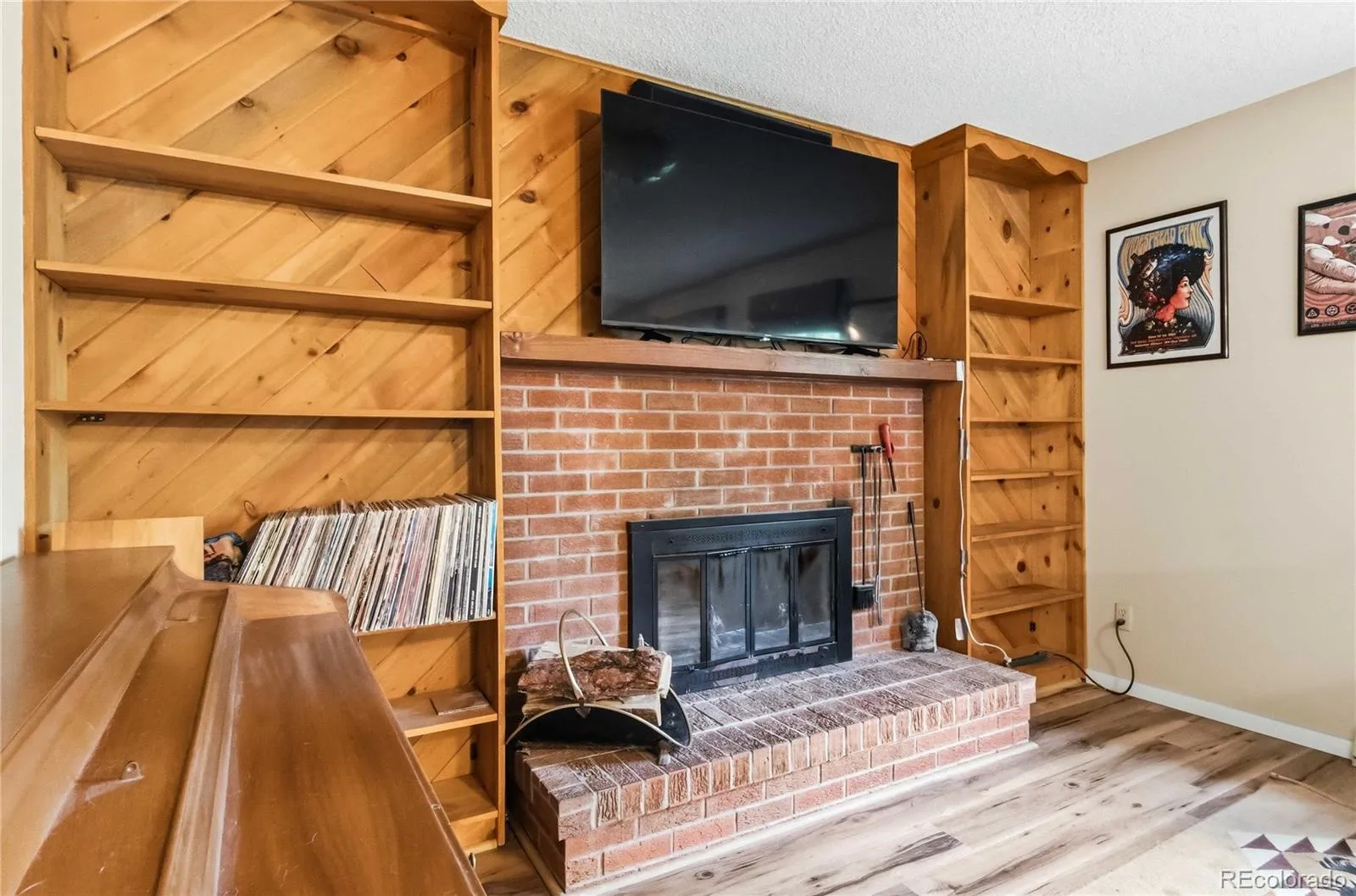 391 Upham Street Lakewood CO 80226 MLS #REC3655234 05152026195056 1600 17