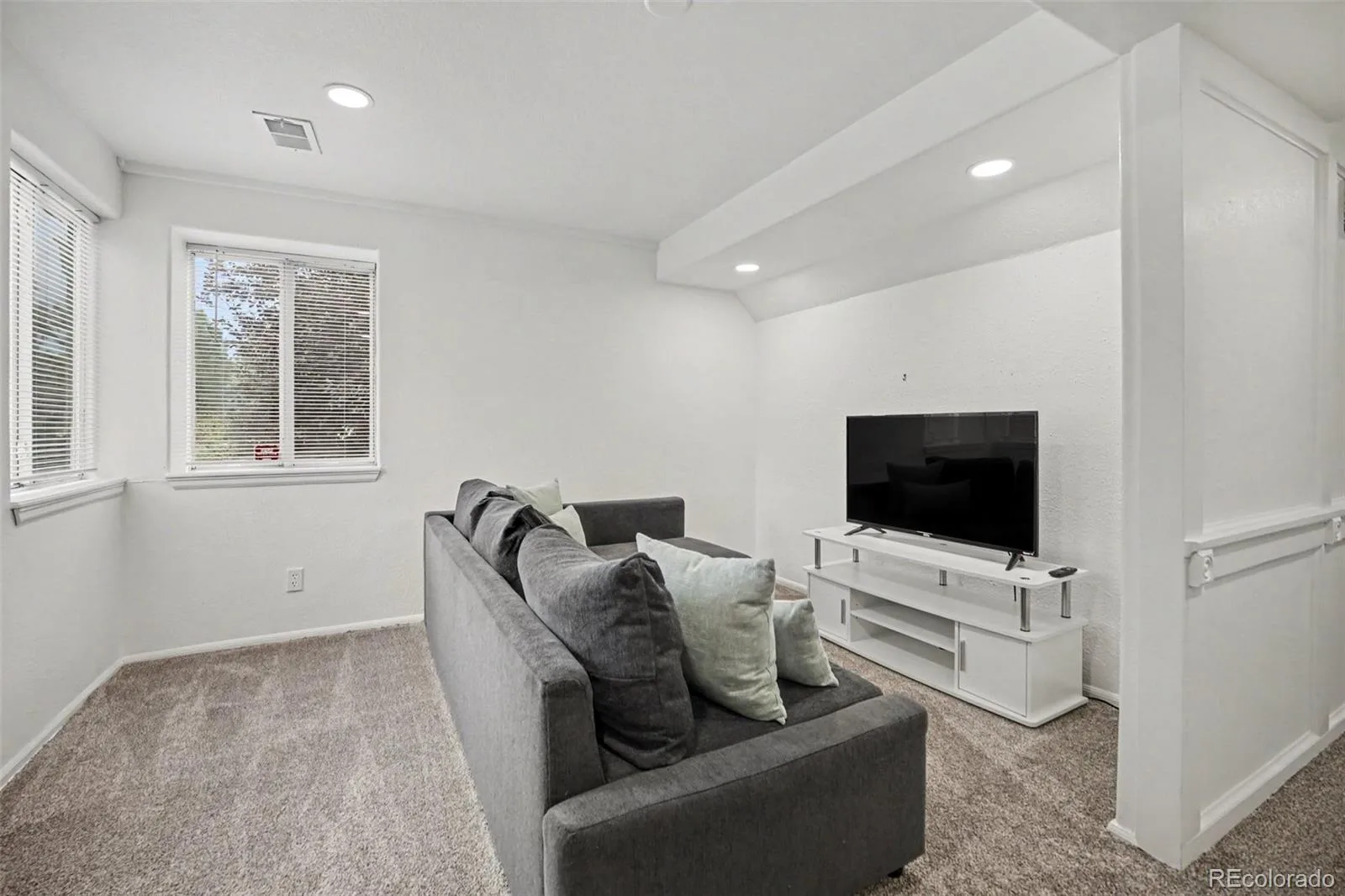 1218 Ascot Avenue Littleton CO 80126 | MLS #REC3655599 08262026191807 1600 25