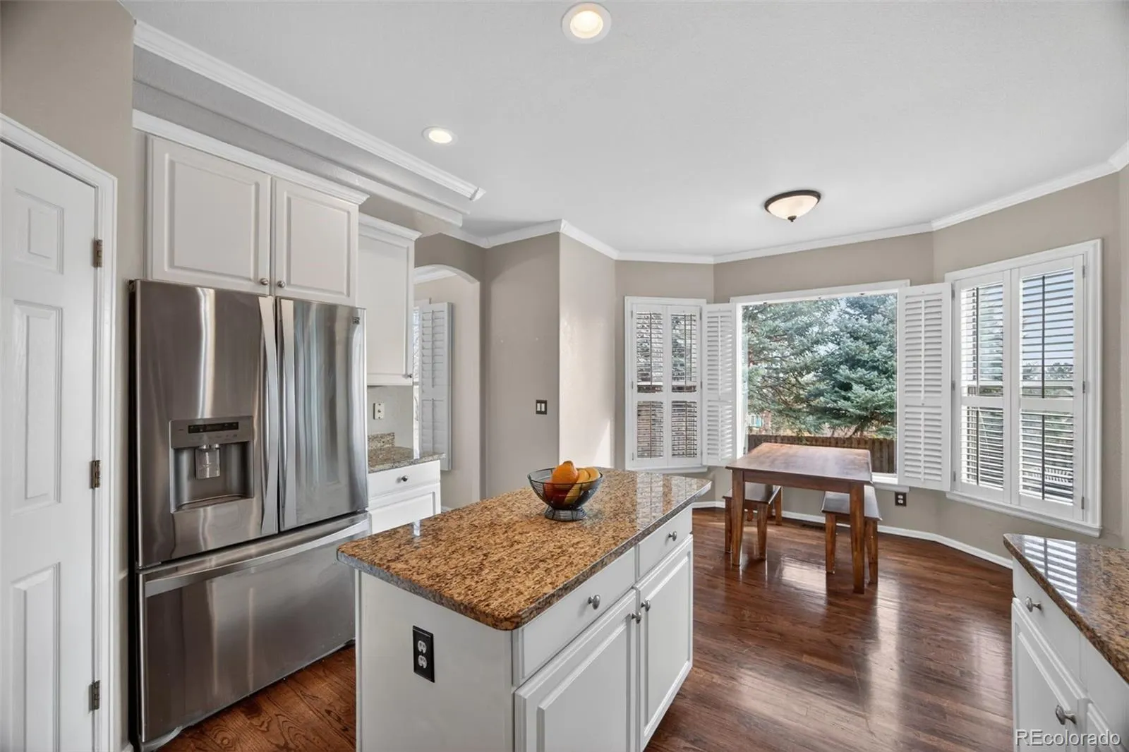 04122026080100 1600 12