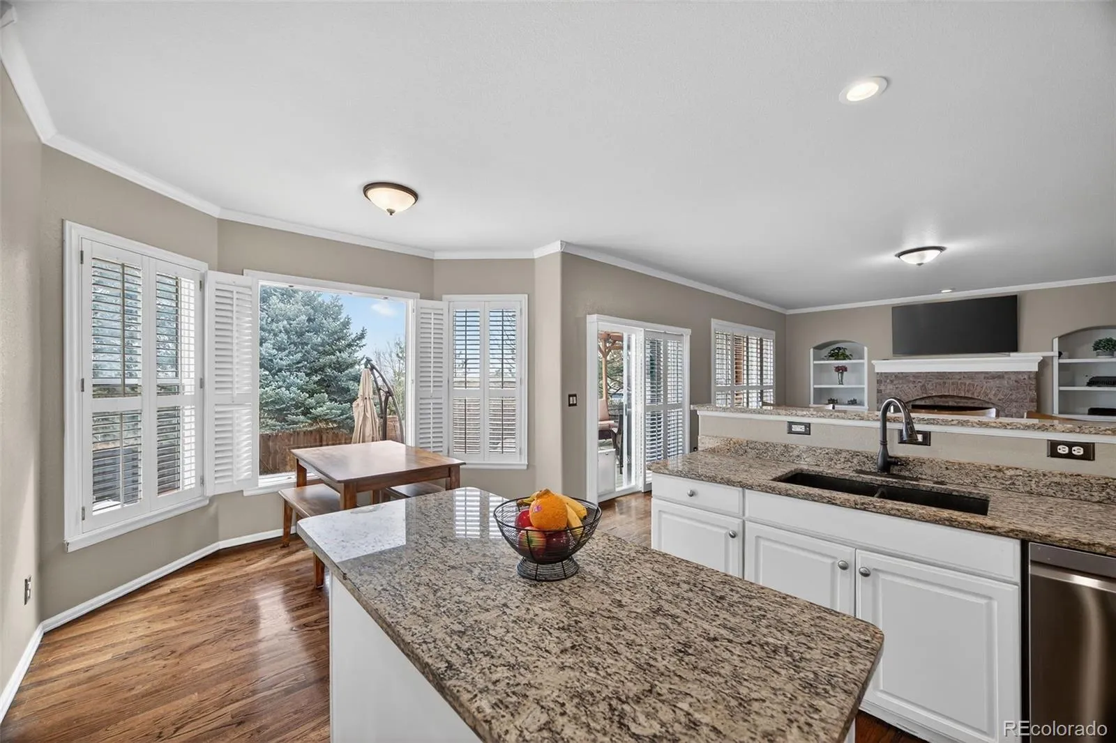 04122026080100 1600 13