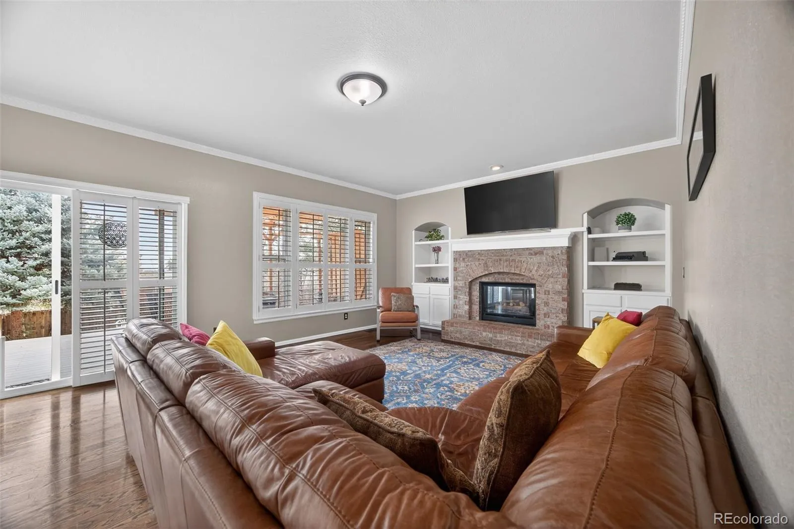 04122026080100 1600 15