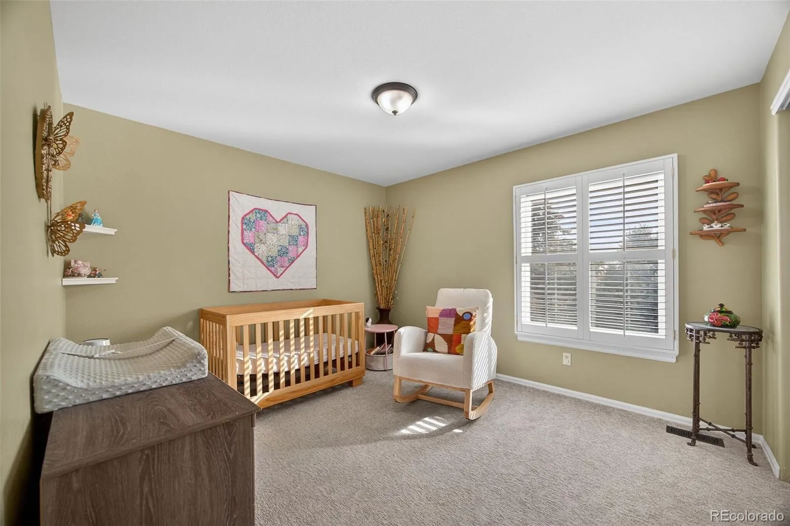 04122026080100 1600 30