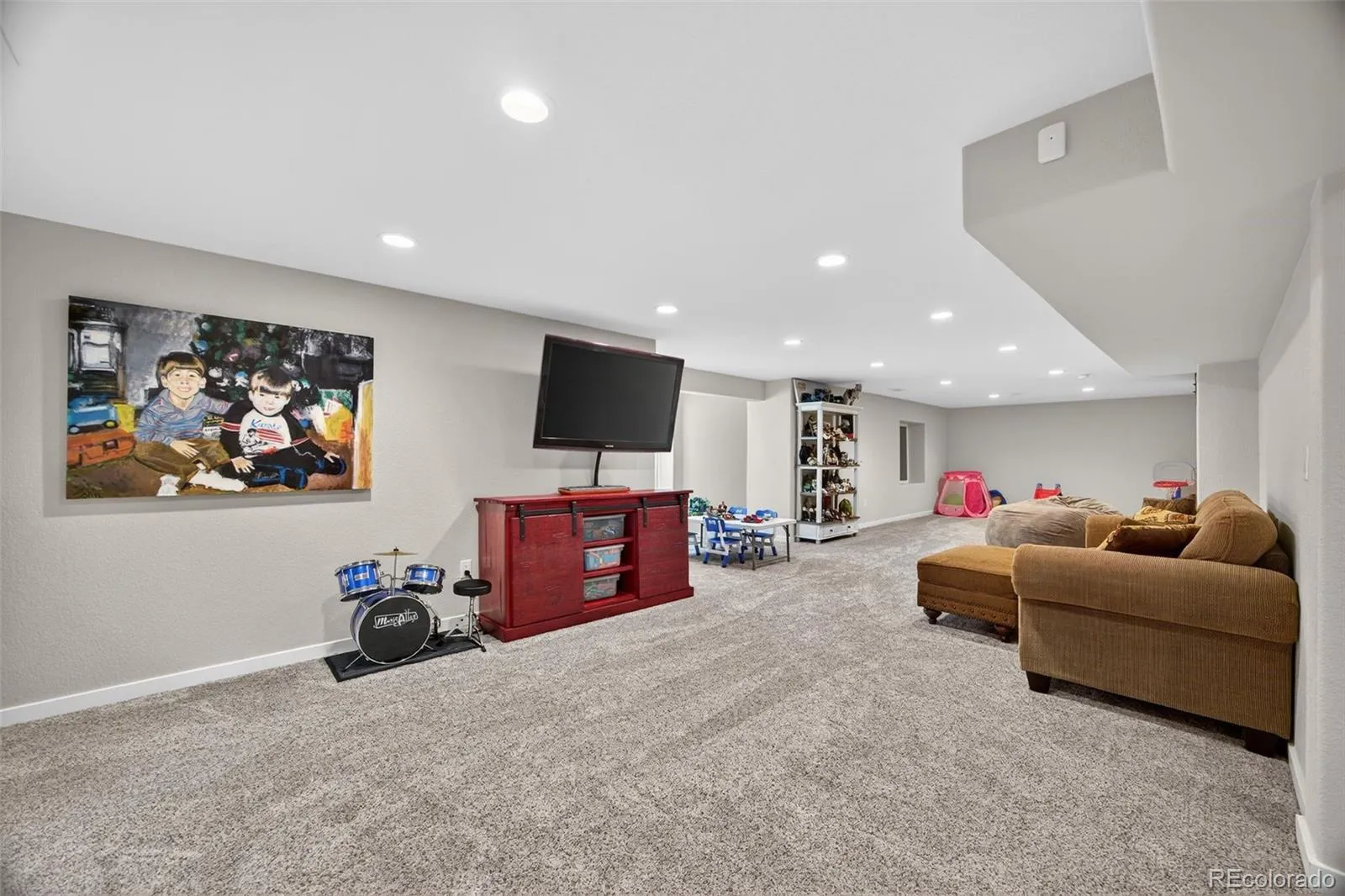 04122026080100 1600 32