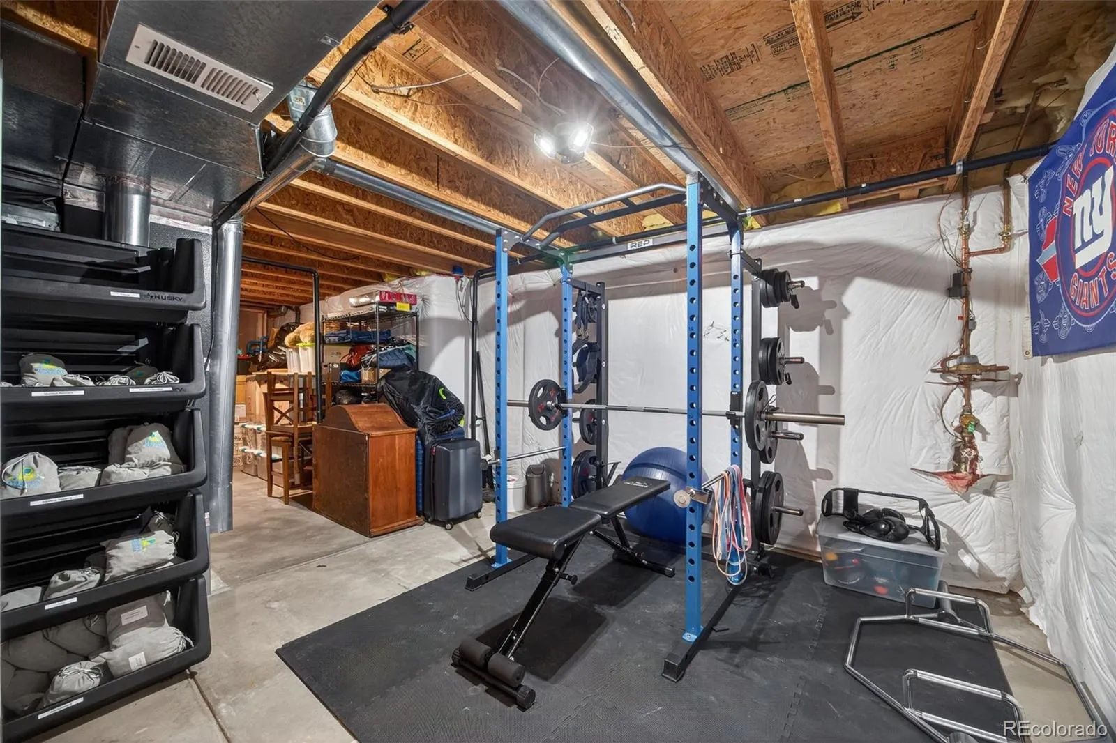 04122026080100 1600 36