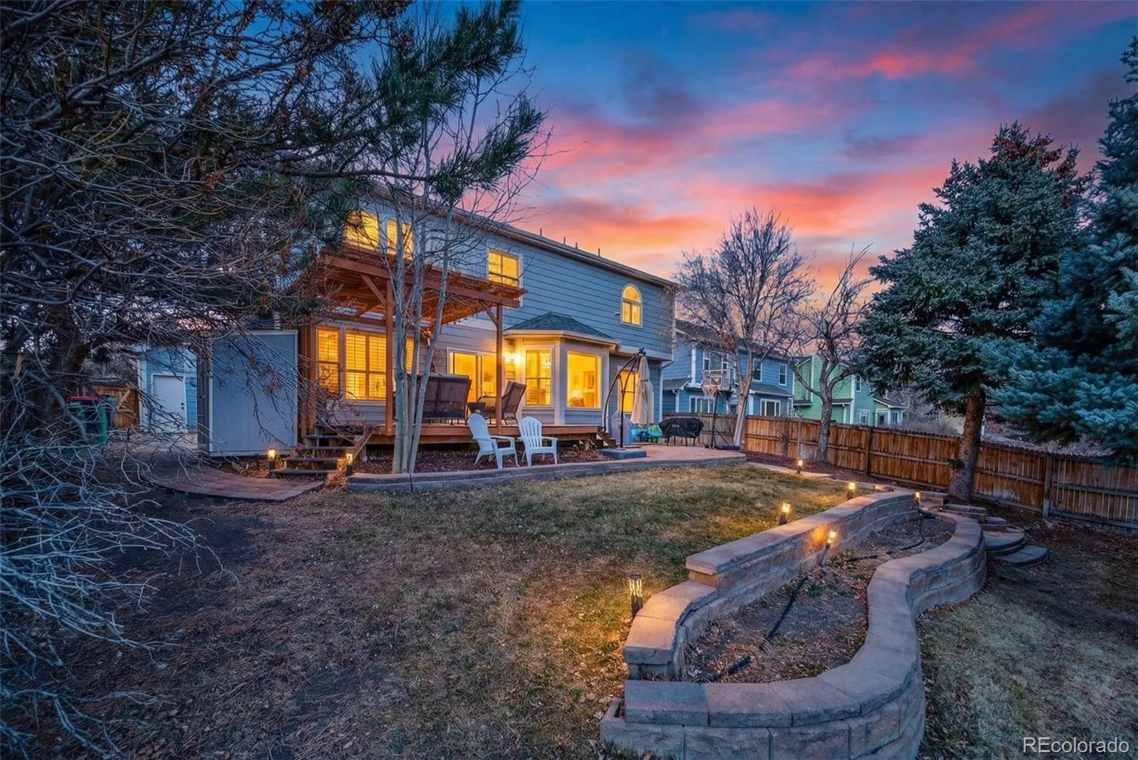 04122026080100 1600 38