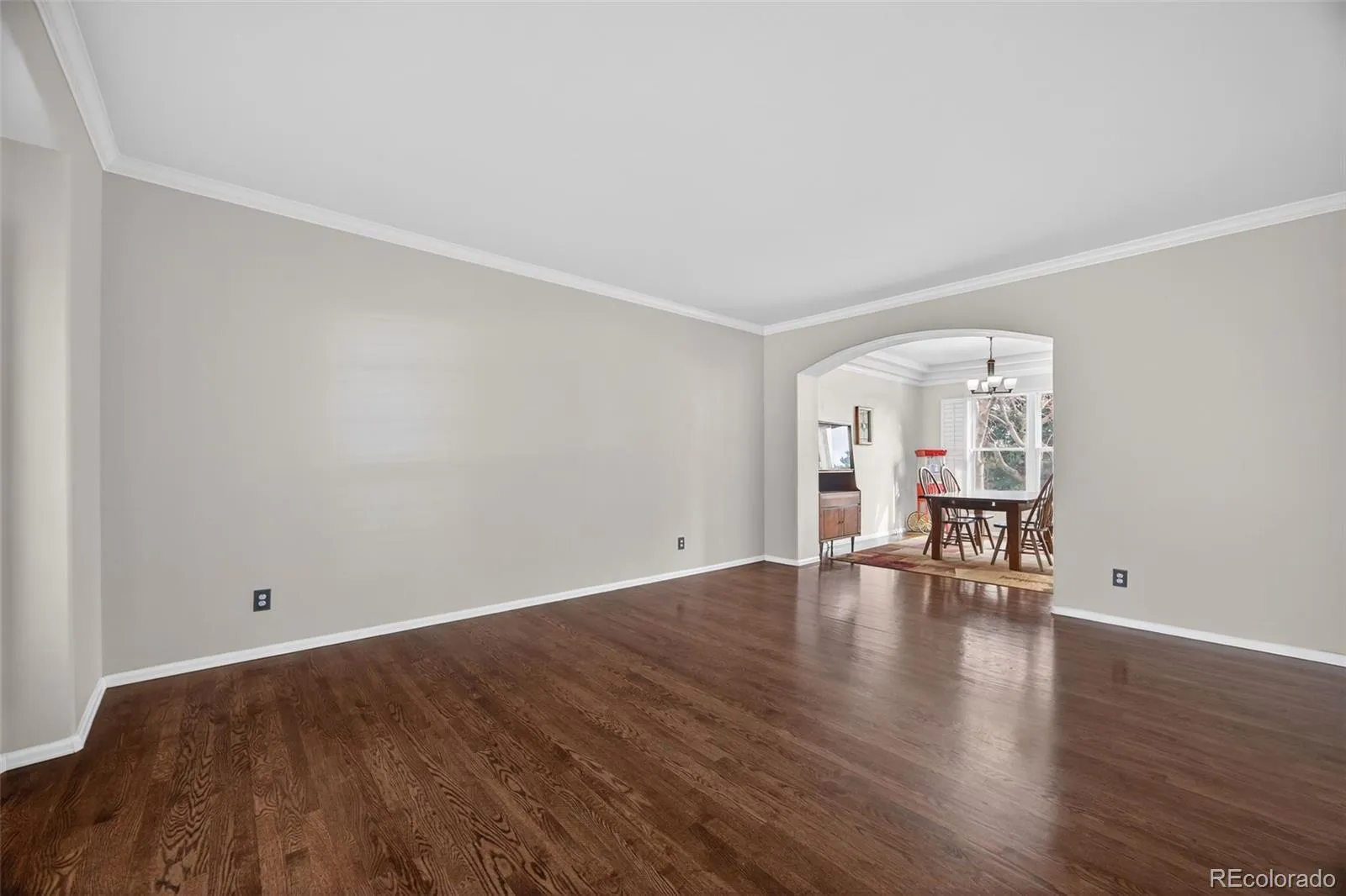 04122026080100 1600 7