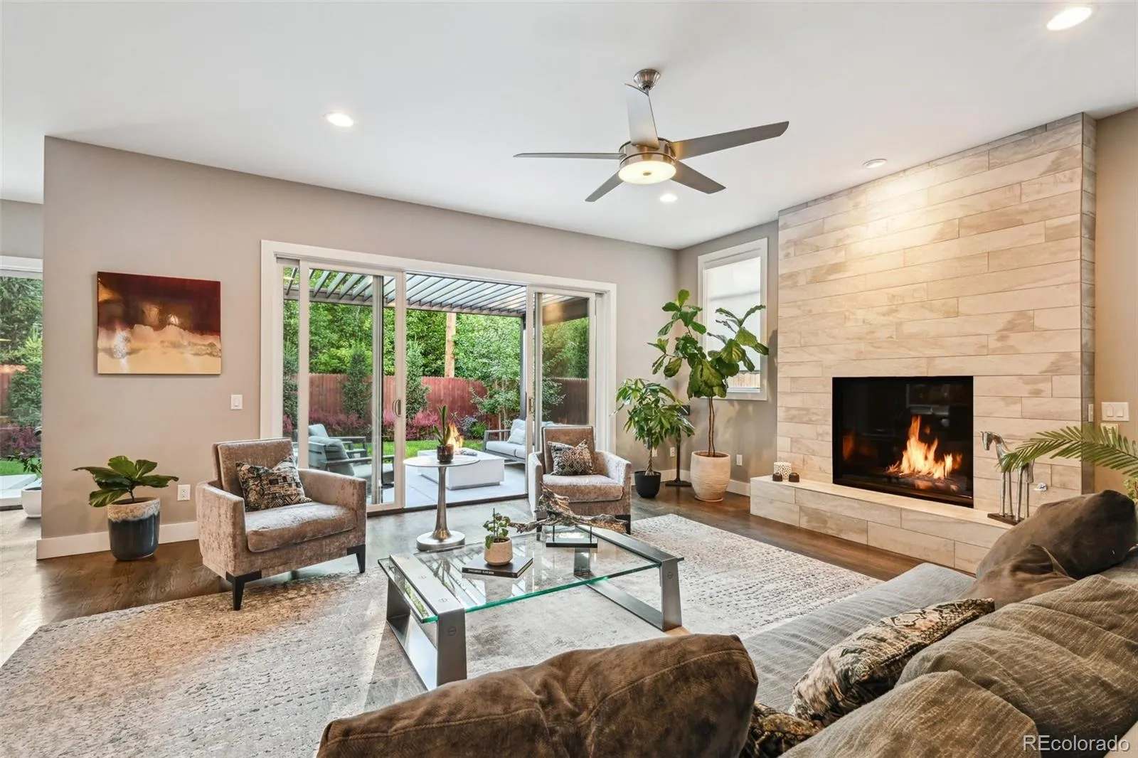 04062026191611 1600 16