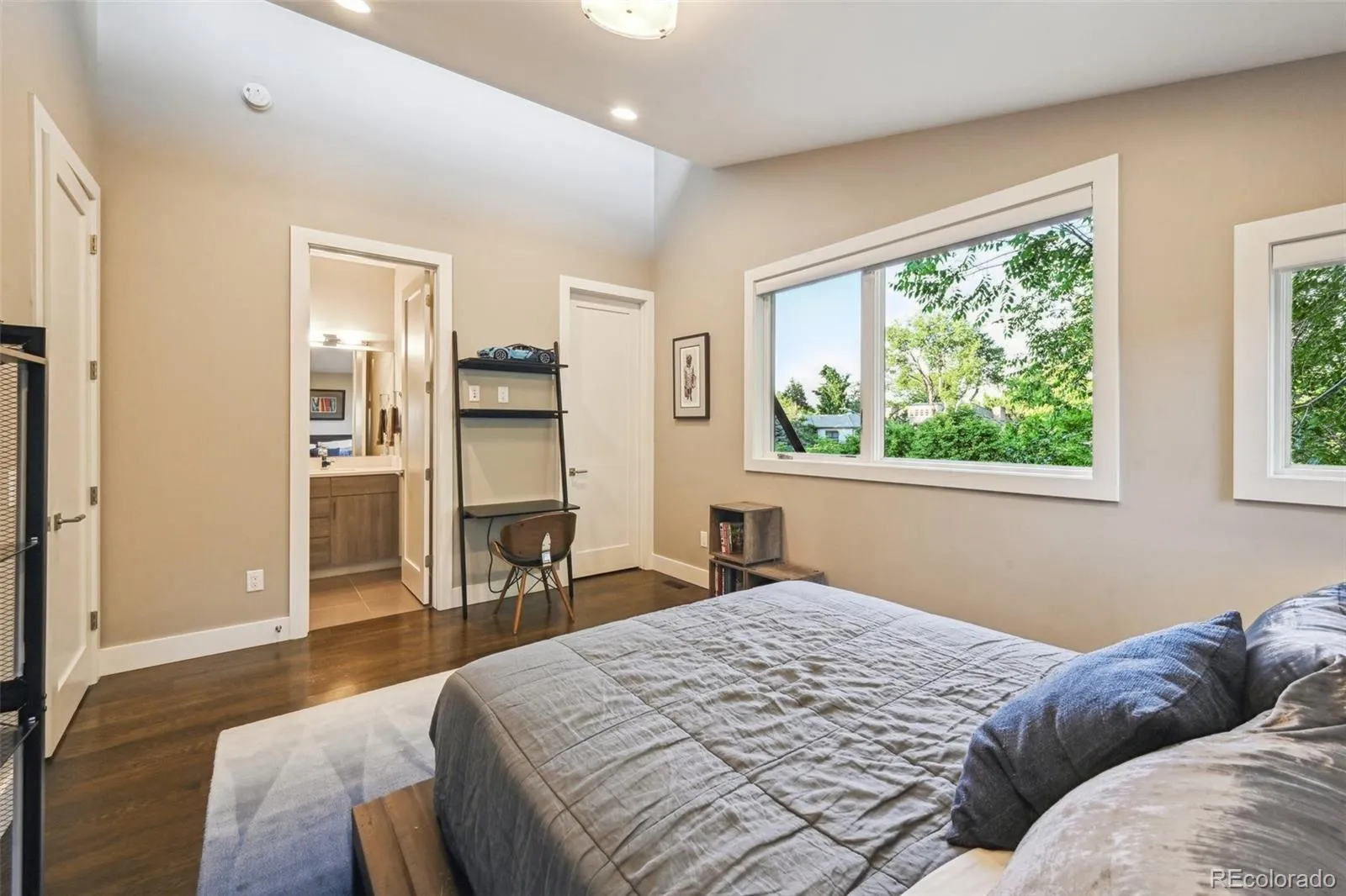 04062026191611 1600 28