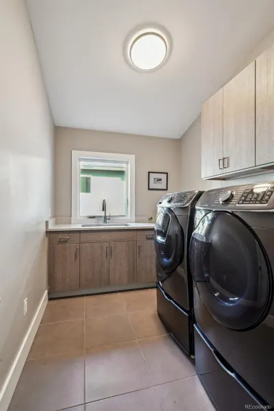 04062026191611 800 34