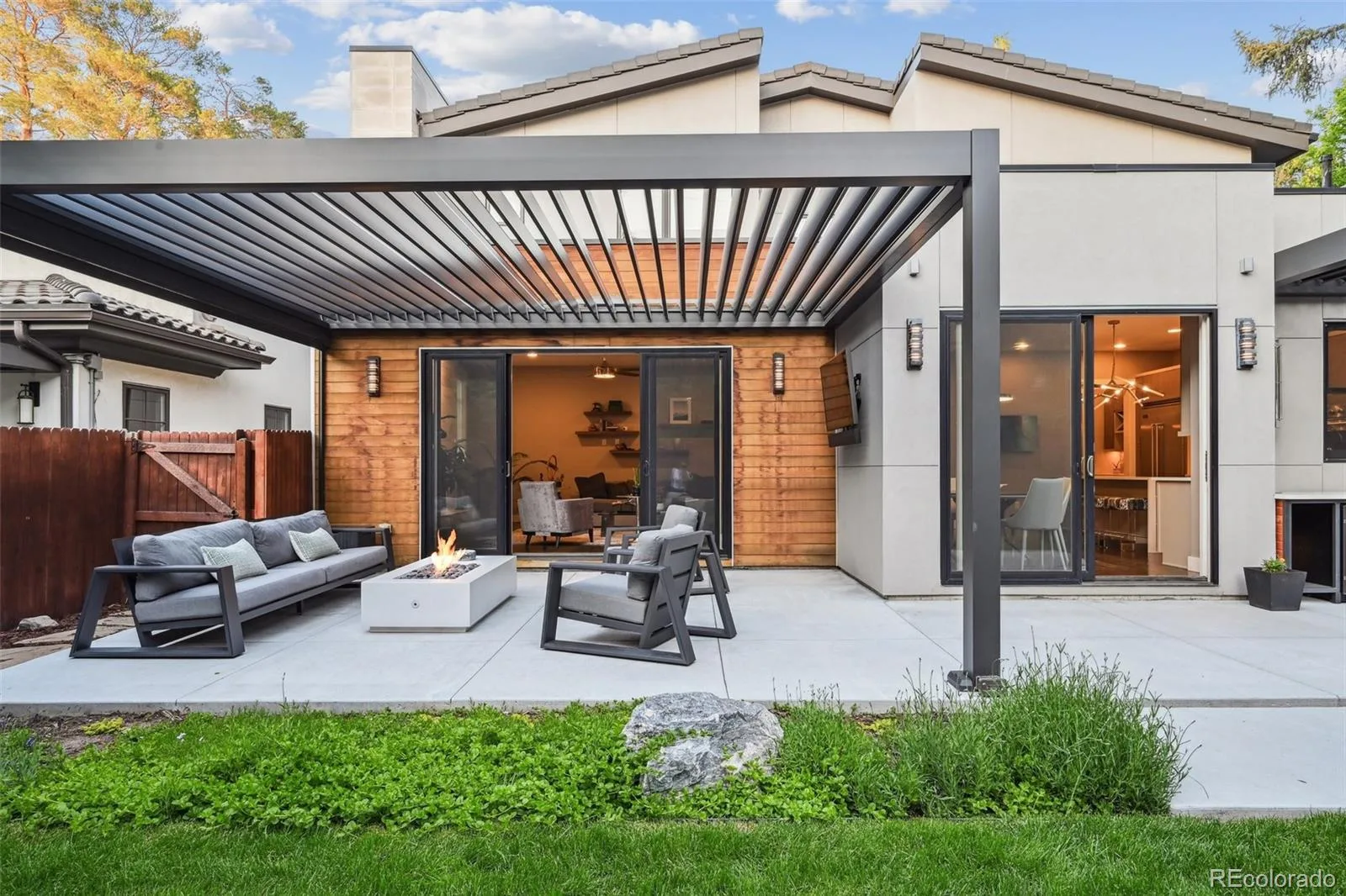 08032026181542 1600 43