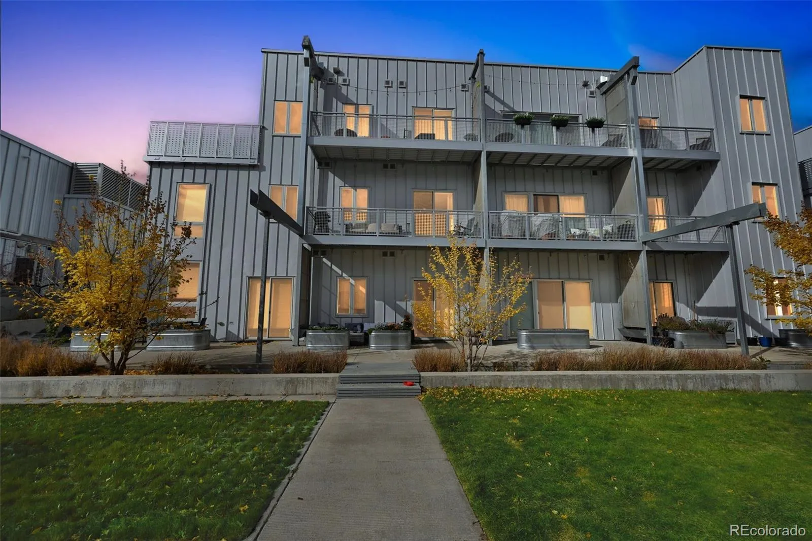 2530 Lawrence Street #RA206 Denver CO 80205 MLS #REC3657440 05282026162208 1600 28