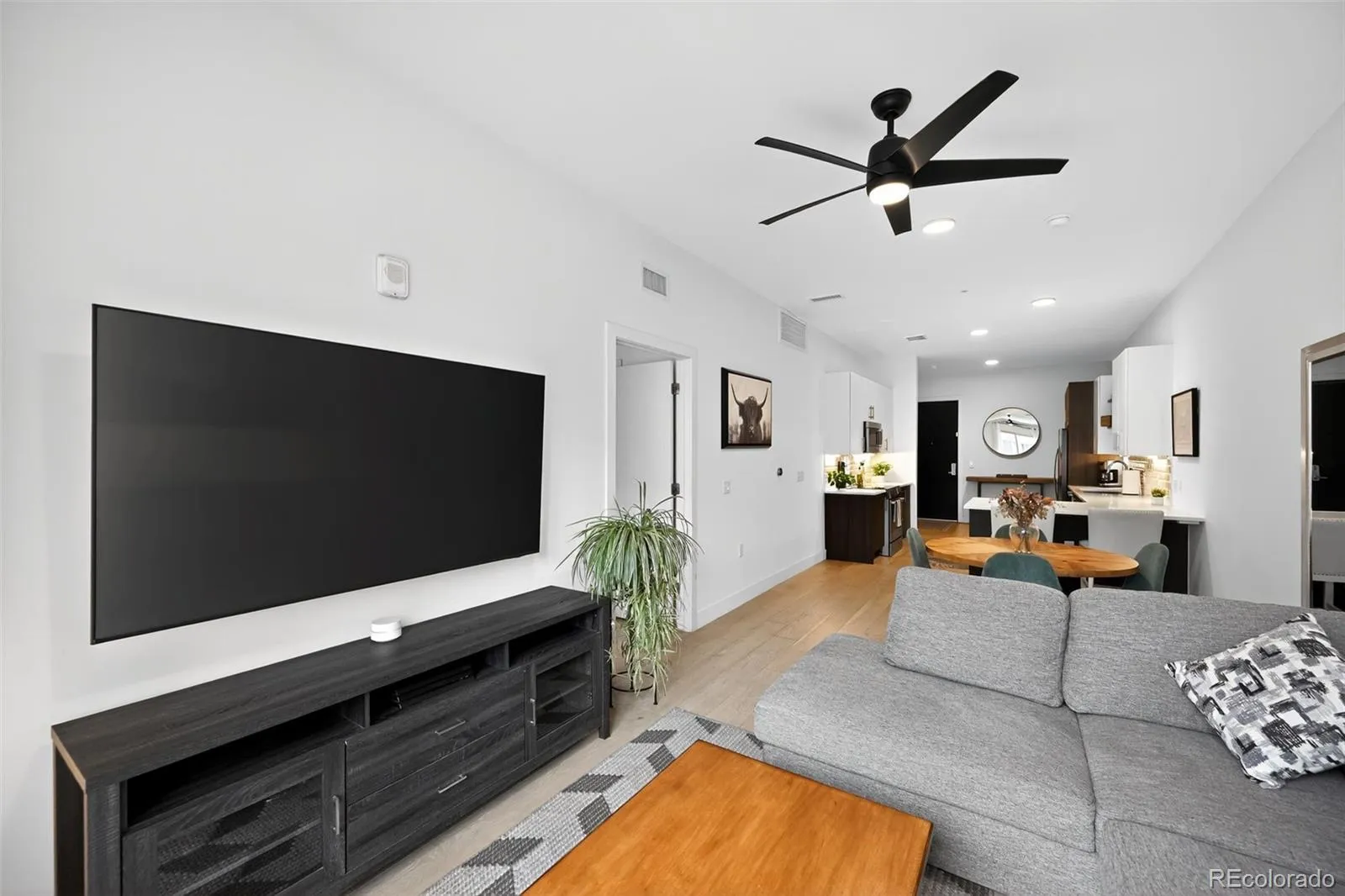 2530 Lawrence Street #RA206 Denver CO 80205 MLS #REC3657440 05282026162208 1600 5