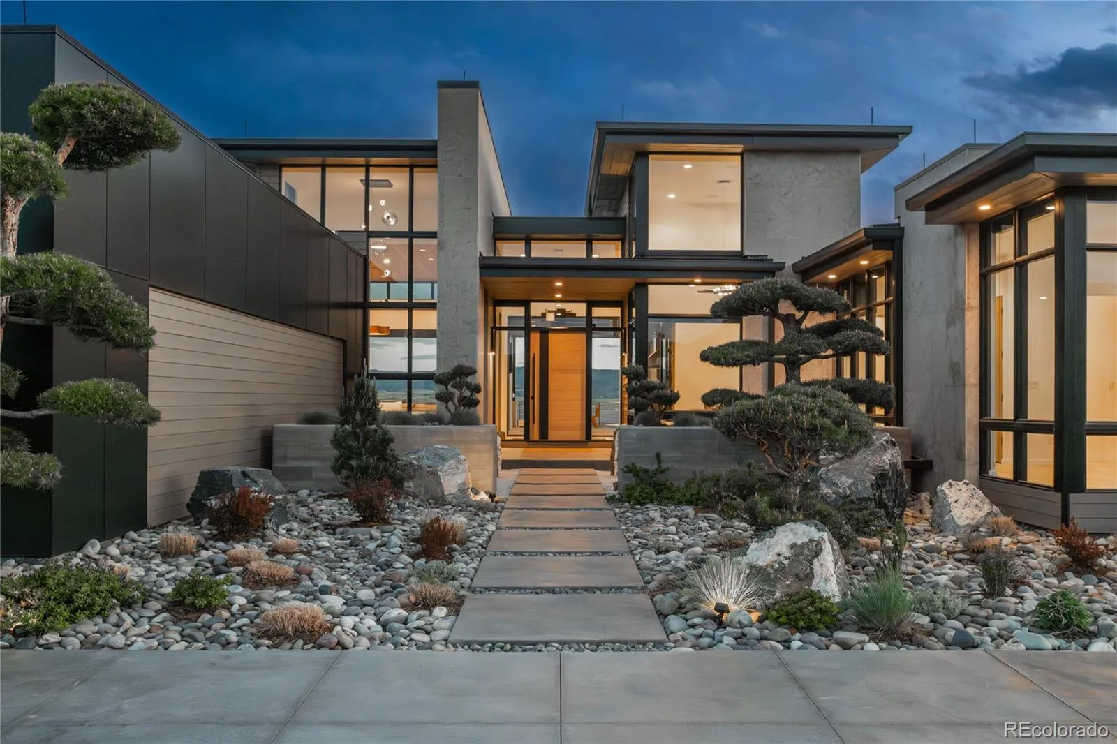 502 Emberglow Lane Highlands Ranch CO 80126 | MLS #REC3657674 05062026194336 1600 1