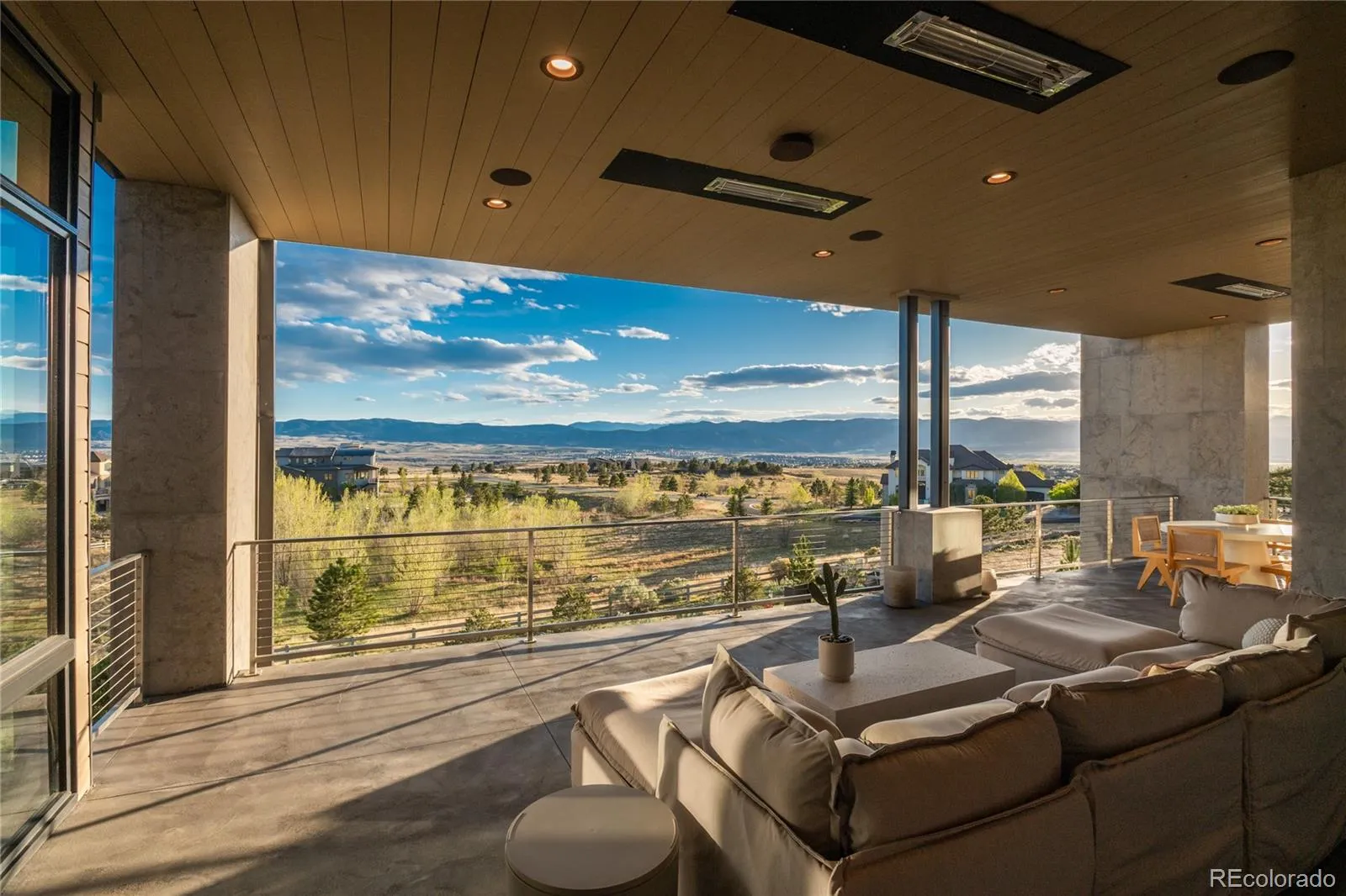 502 Emberglow Lane Highlands Ranch CO 80126 | MLS #REC3657674 05062026194336 1600 45