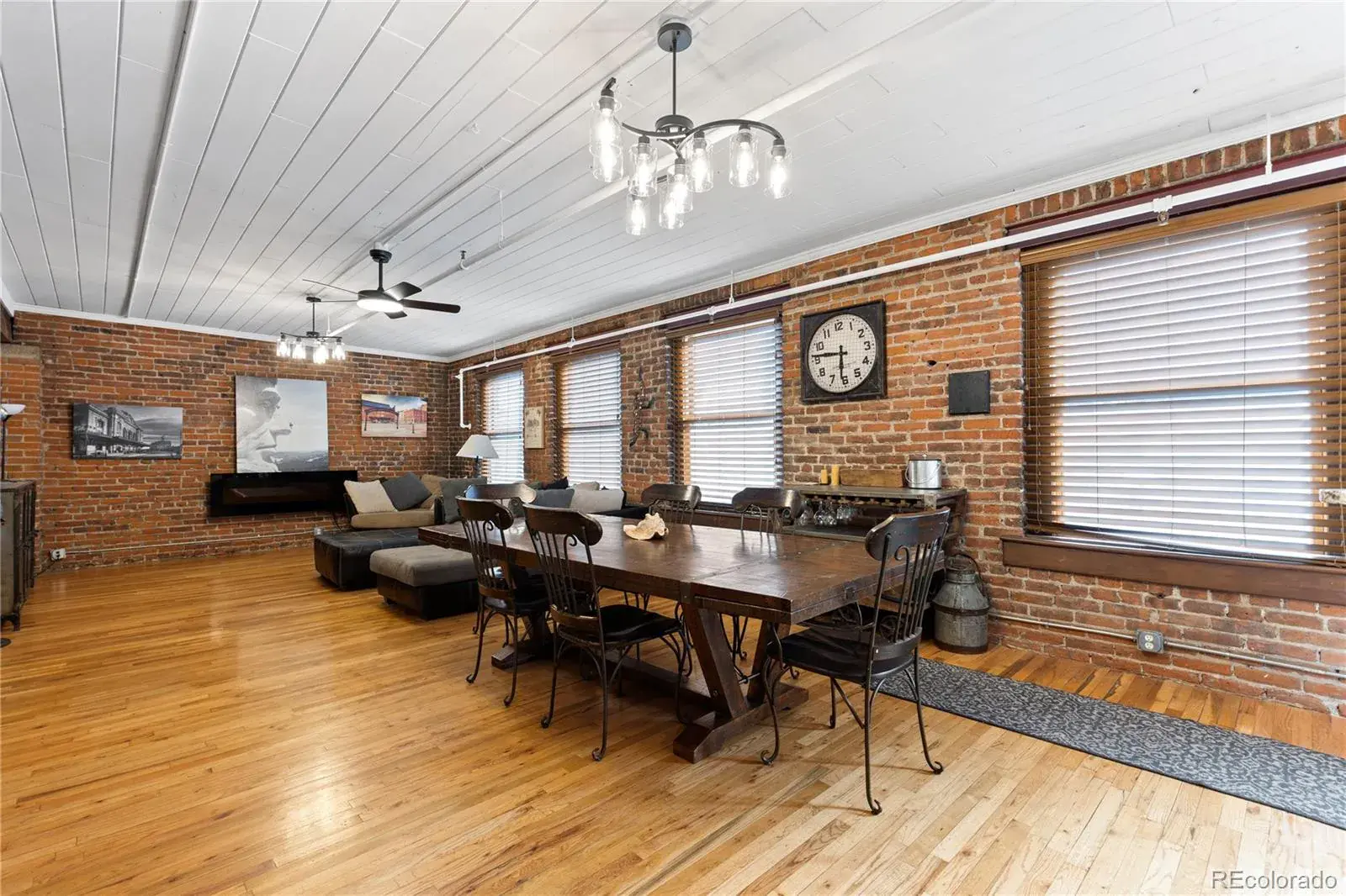 03052026183537 1600 14