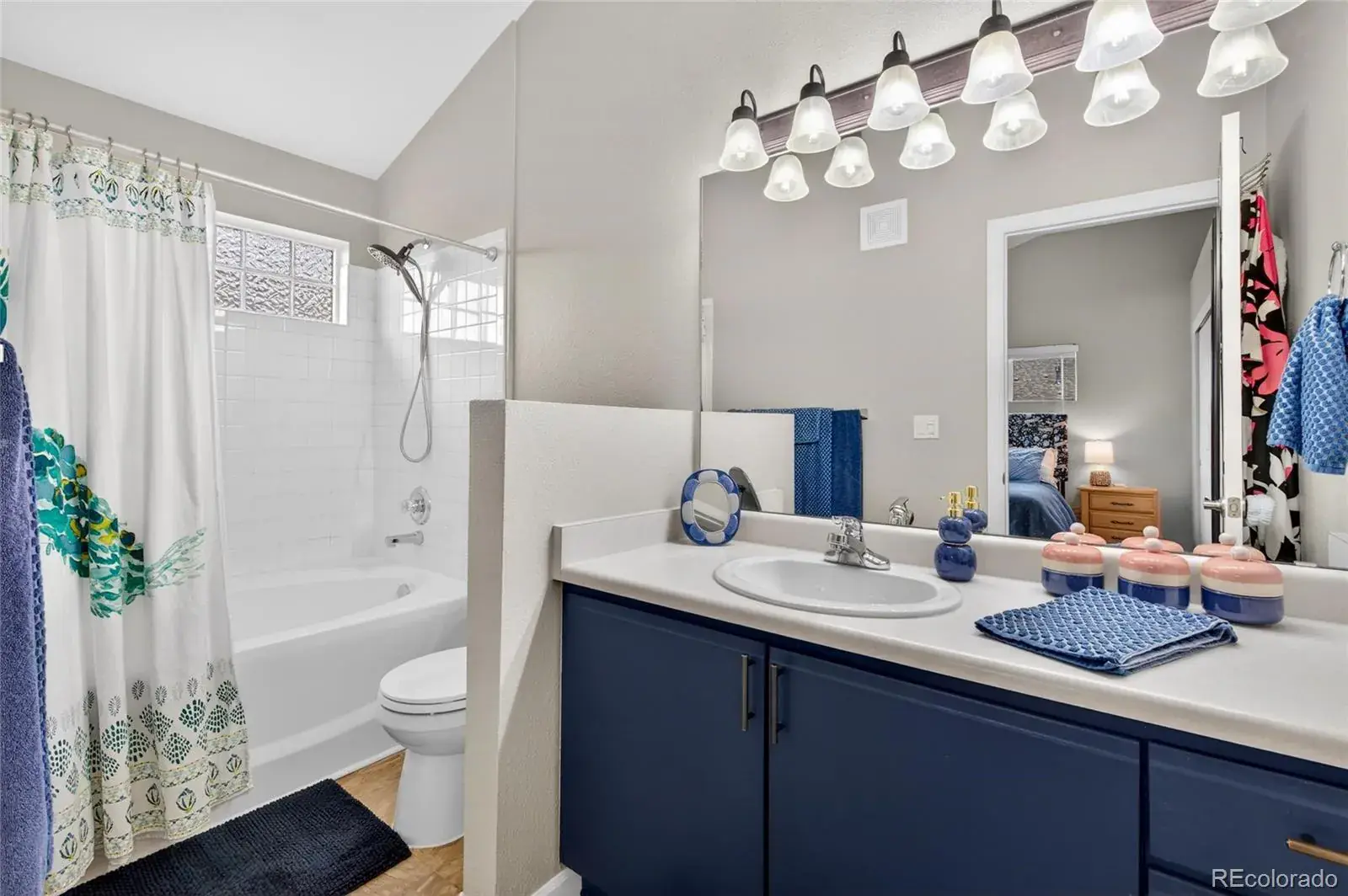 3235 S Walden Court #C Aurora CO 80013 MLS #REC3659890 03042026075118 1600 11