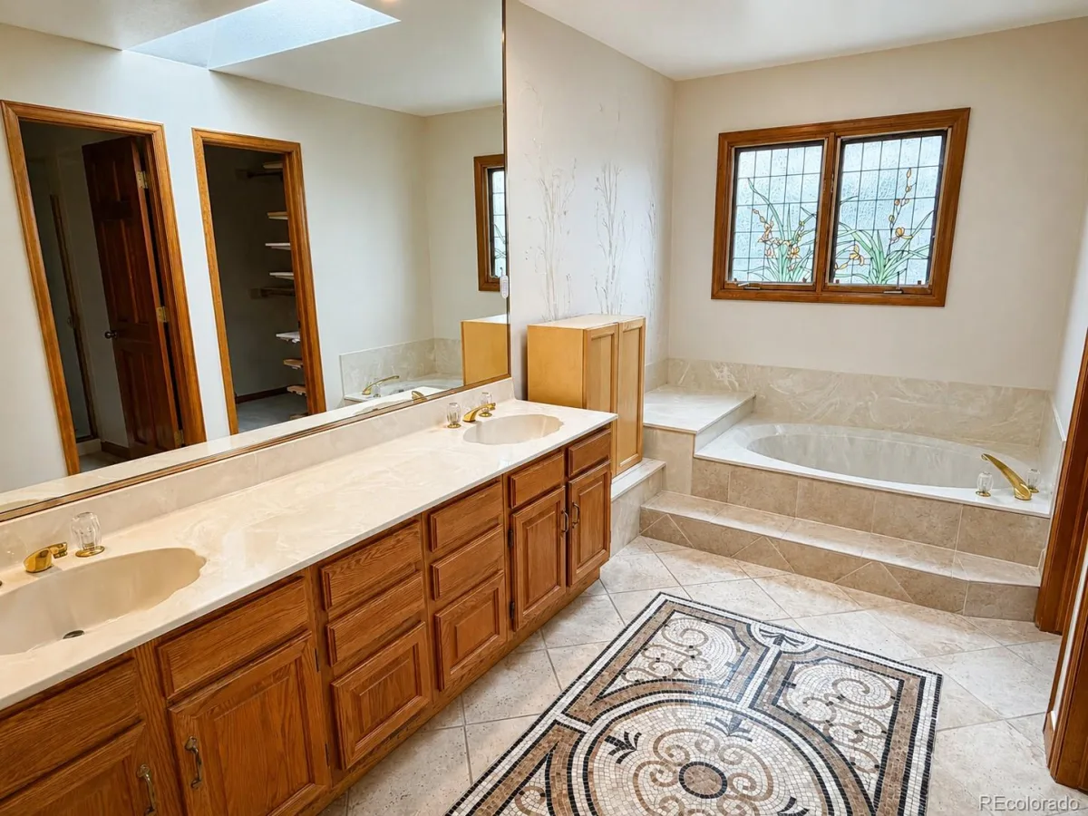 15956 E Crestridge Circle Centennial CO 80015 | MLS #REC3661059 09232026083114 1200 22