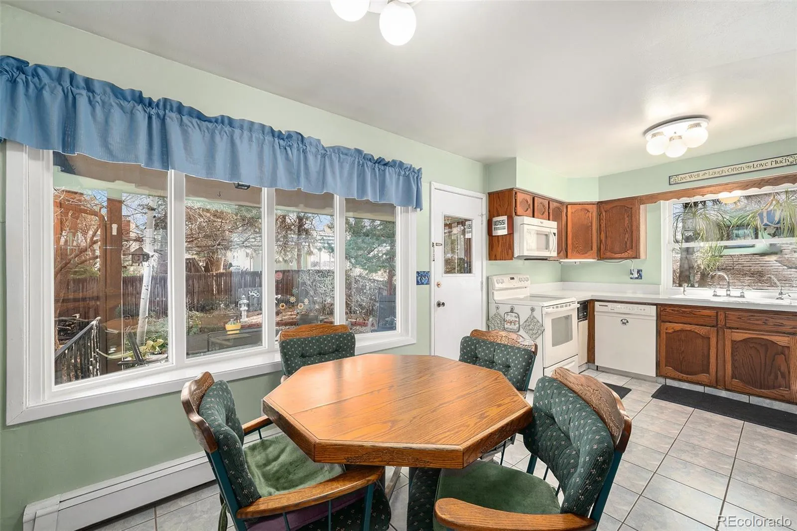 1482 S Lansing Street Aurora CO 80012 MLS #REC3661497 04162026204153 1600 7