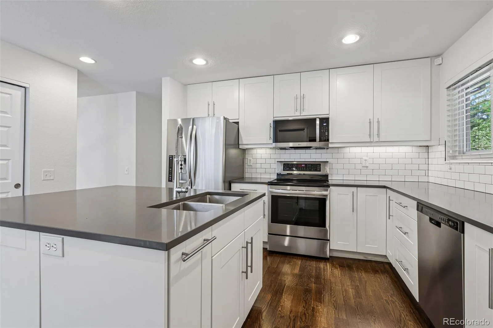 15776 E Kenyon Avenue Aurora CO 80013 | MLS #REC3662869 09252026175330 1600 5