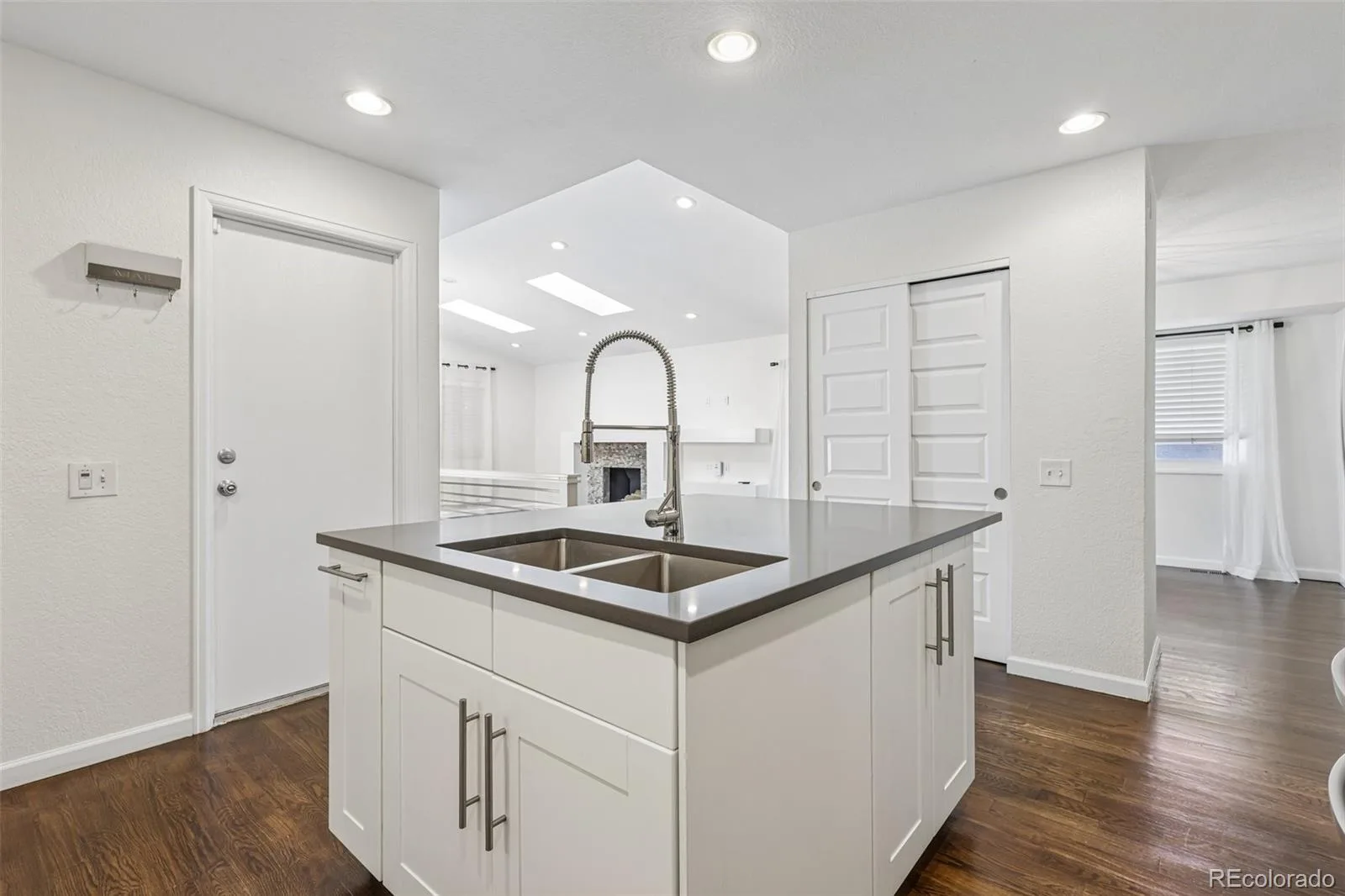 15776 E Kenyon Avenue Aurora CO 80013 | MLS #REC3662869 09252026175330 1600 6